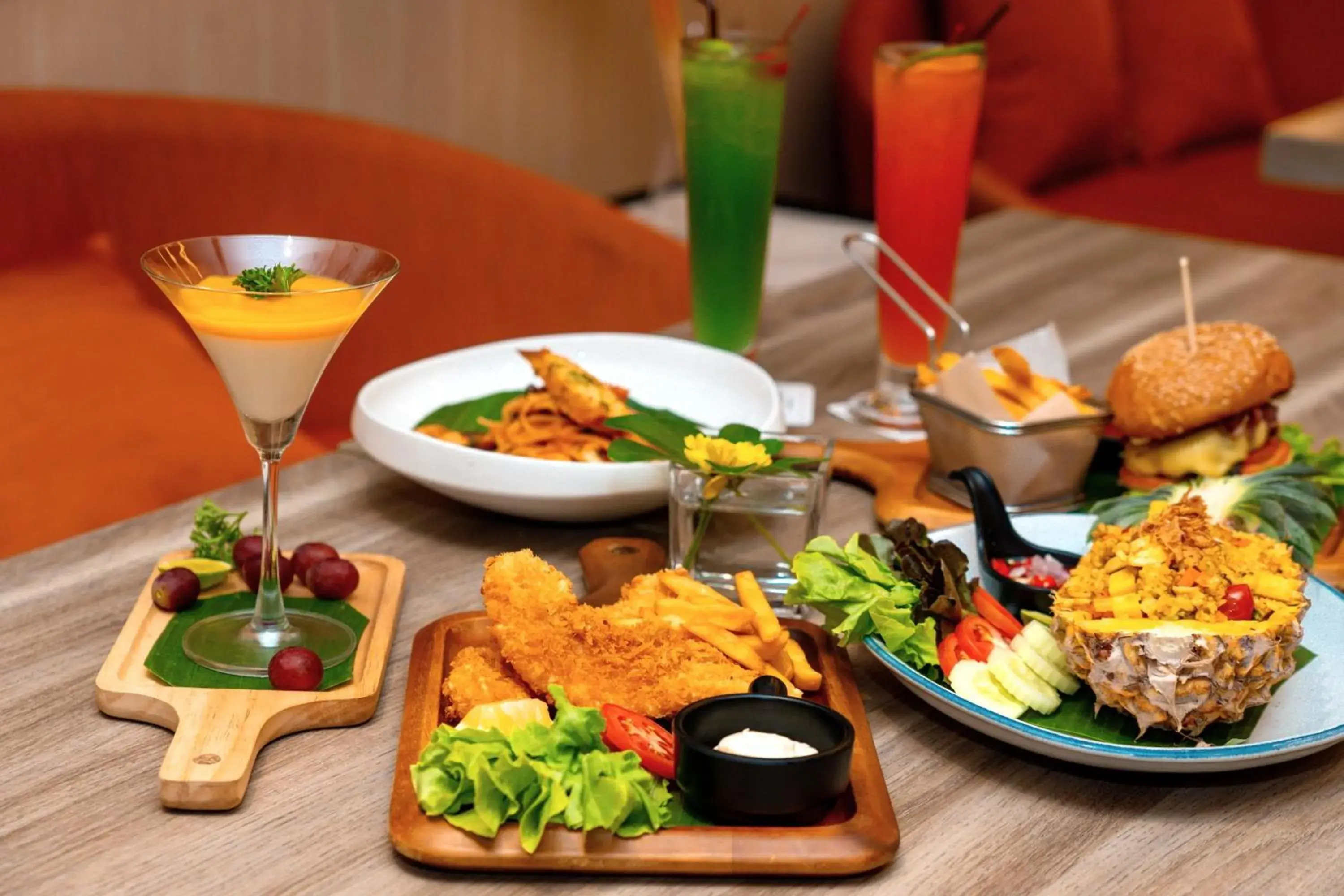 Restaurant/places to eat in PARKROYAL Suites Bangkok Restaurant/places to eat in PARKROYAL Suites Bangkok