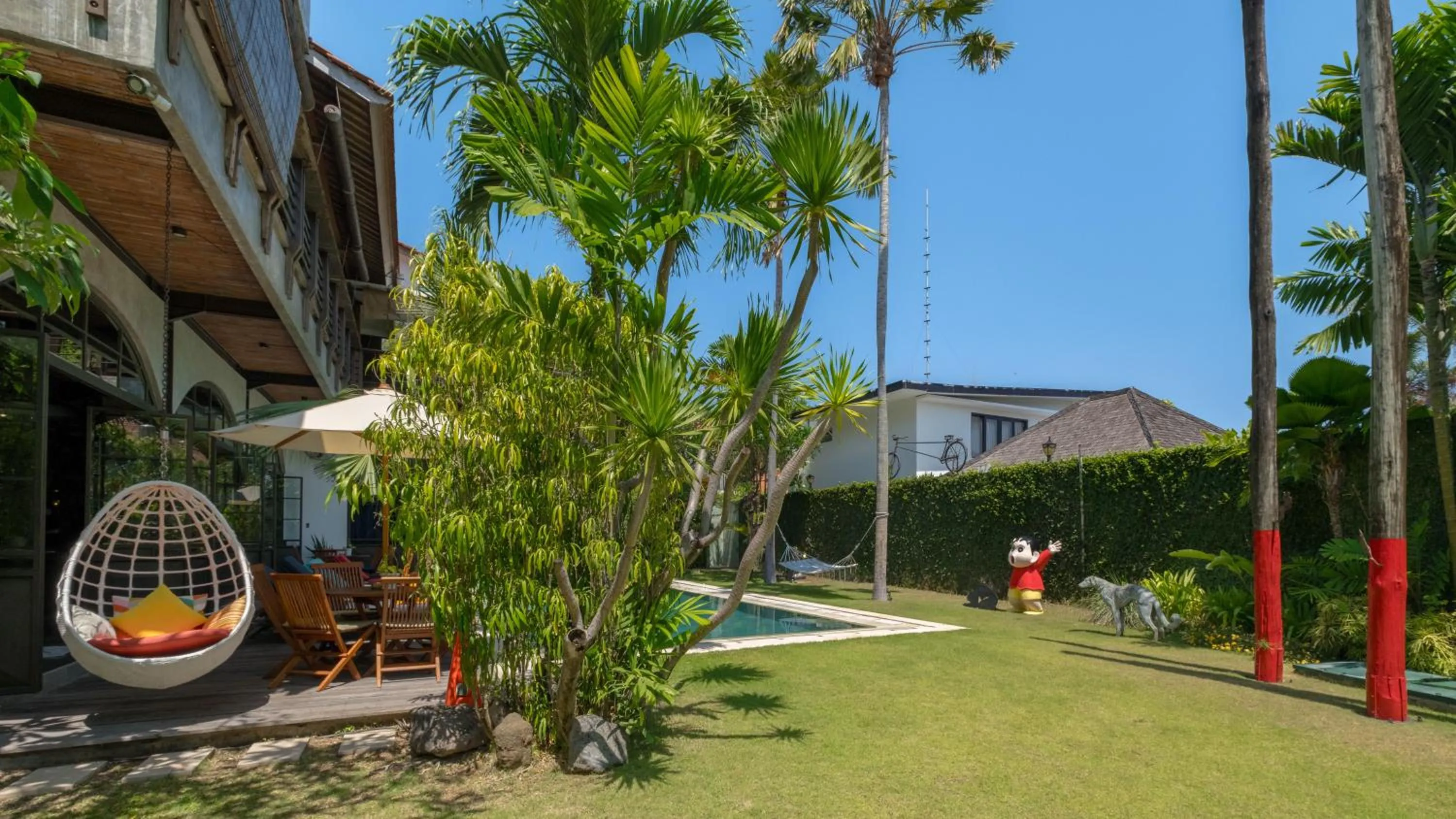 Property building in NicoNico Mansion by Villa Finder