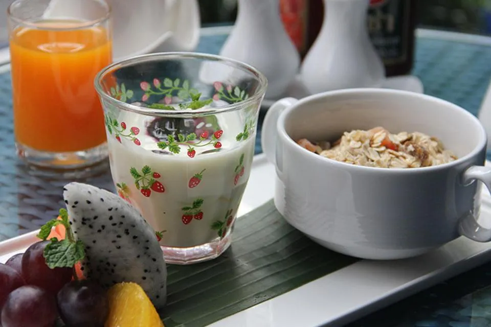 Breakfast in De Arni Hotel (SHA Extra Plus)