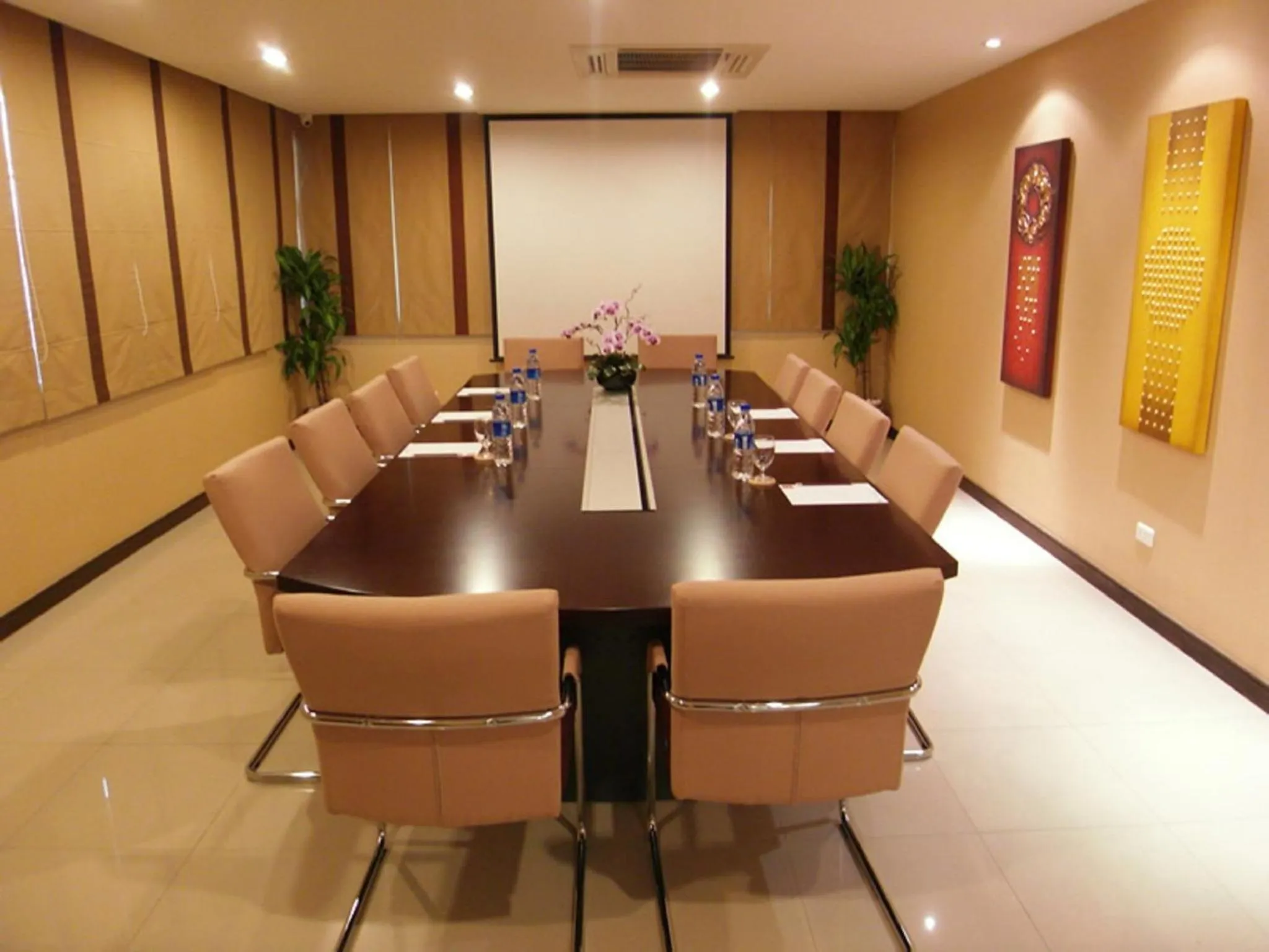 Meeting/conference room in De Arni Hotel (SHA Extra Plus)
