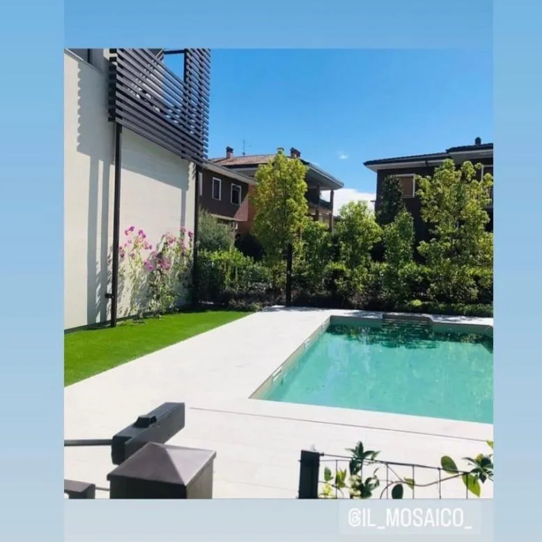 Swimming pool in Hotel B&B il Mosaico