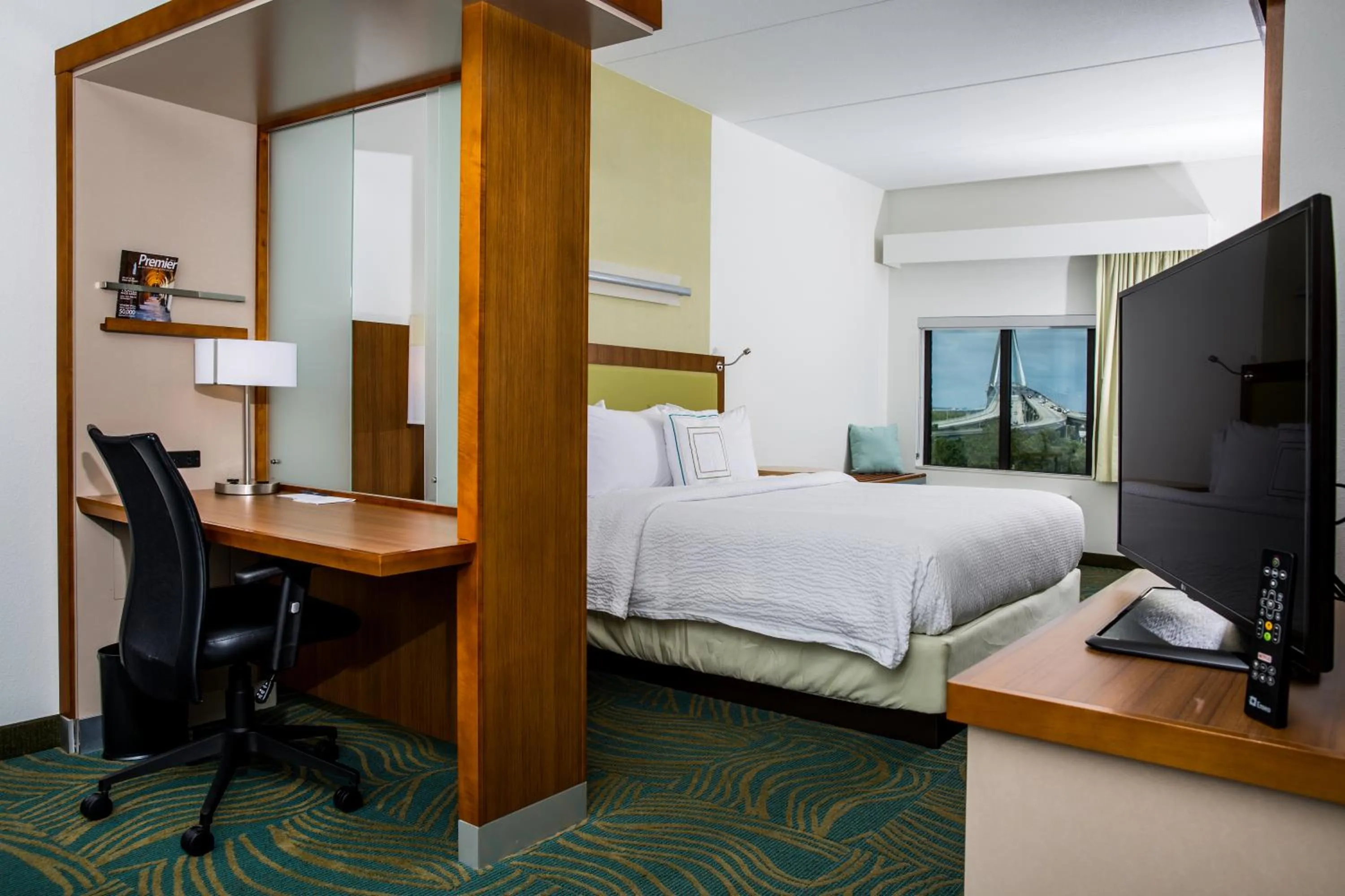 Bedroom, Bed in SpringHill Suites by Marriott Charleston Mount Pleasant