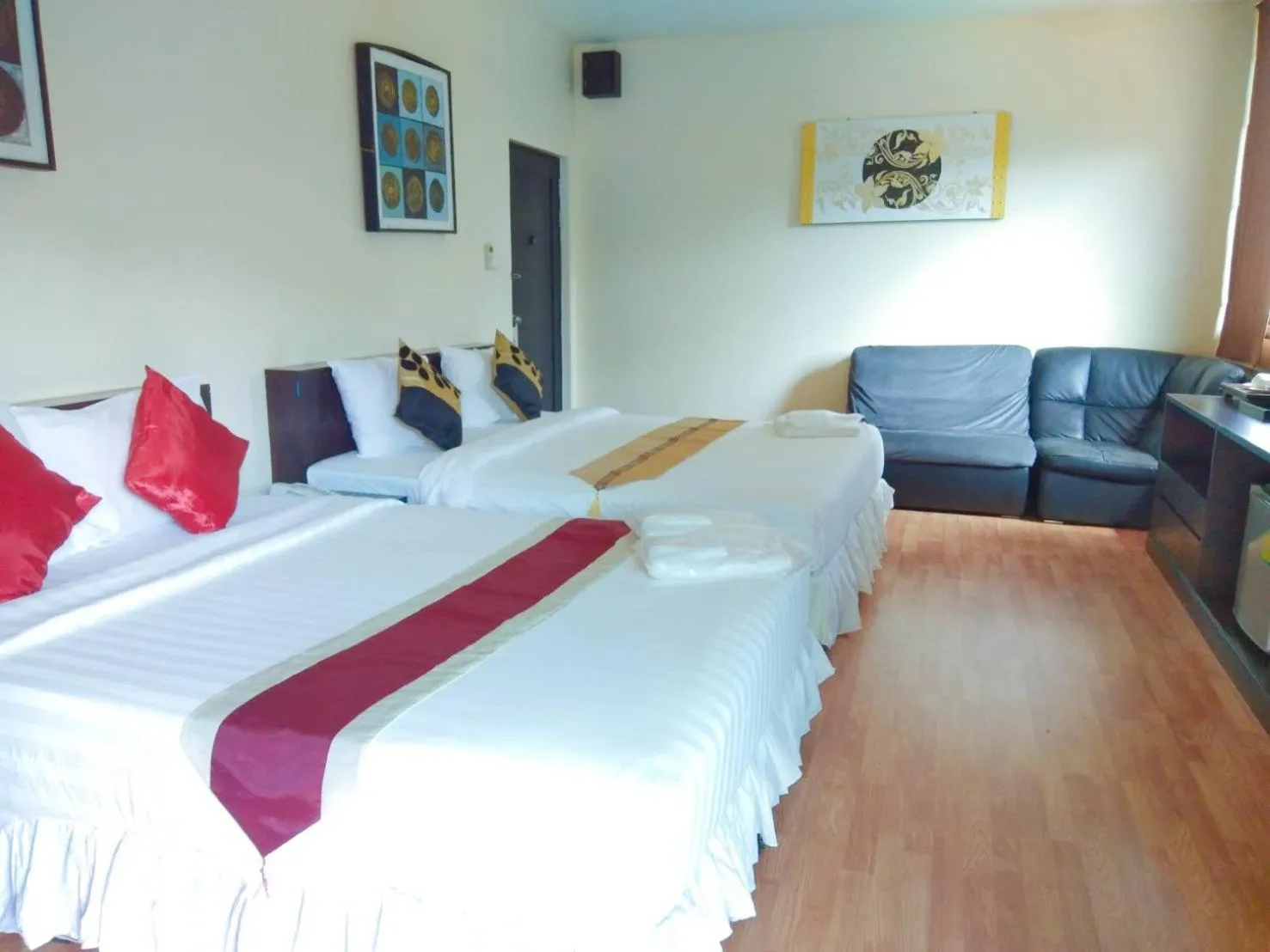 Bed in Monsane River Kwai Resort