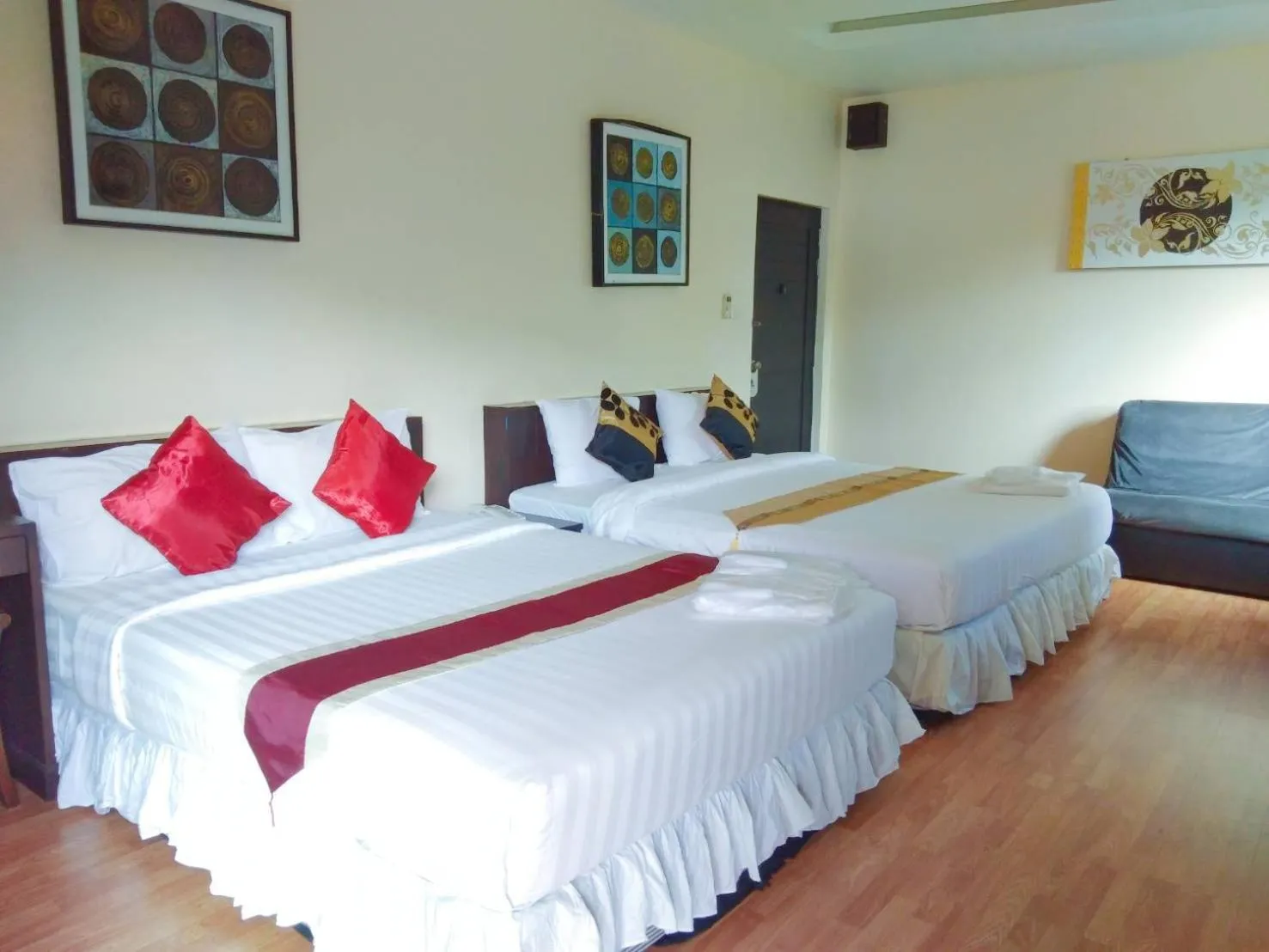 Bed in Monsane River Kwai Resort