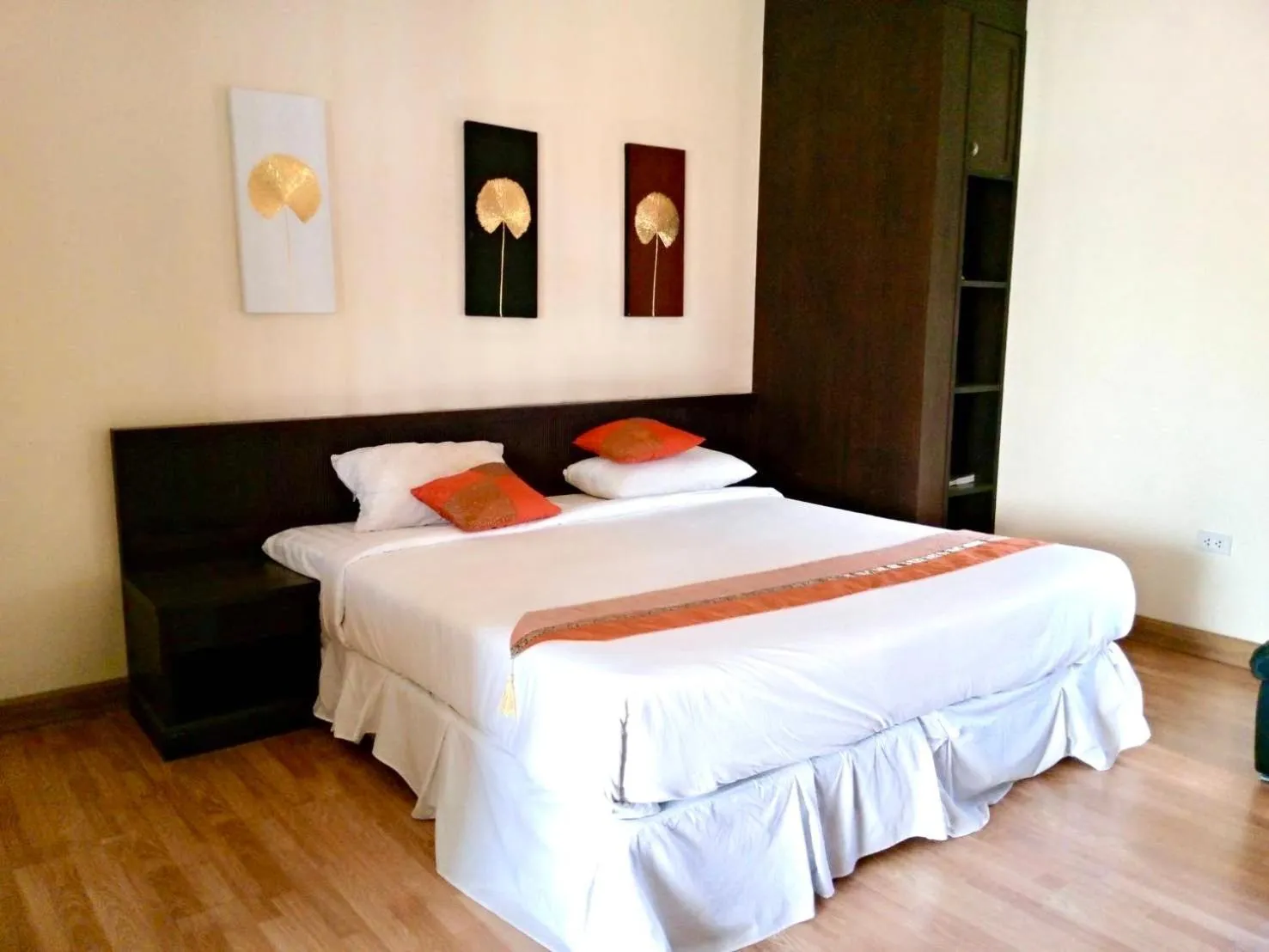 Bed in Monsane River Kwai Resort