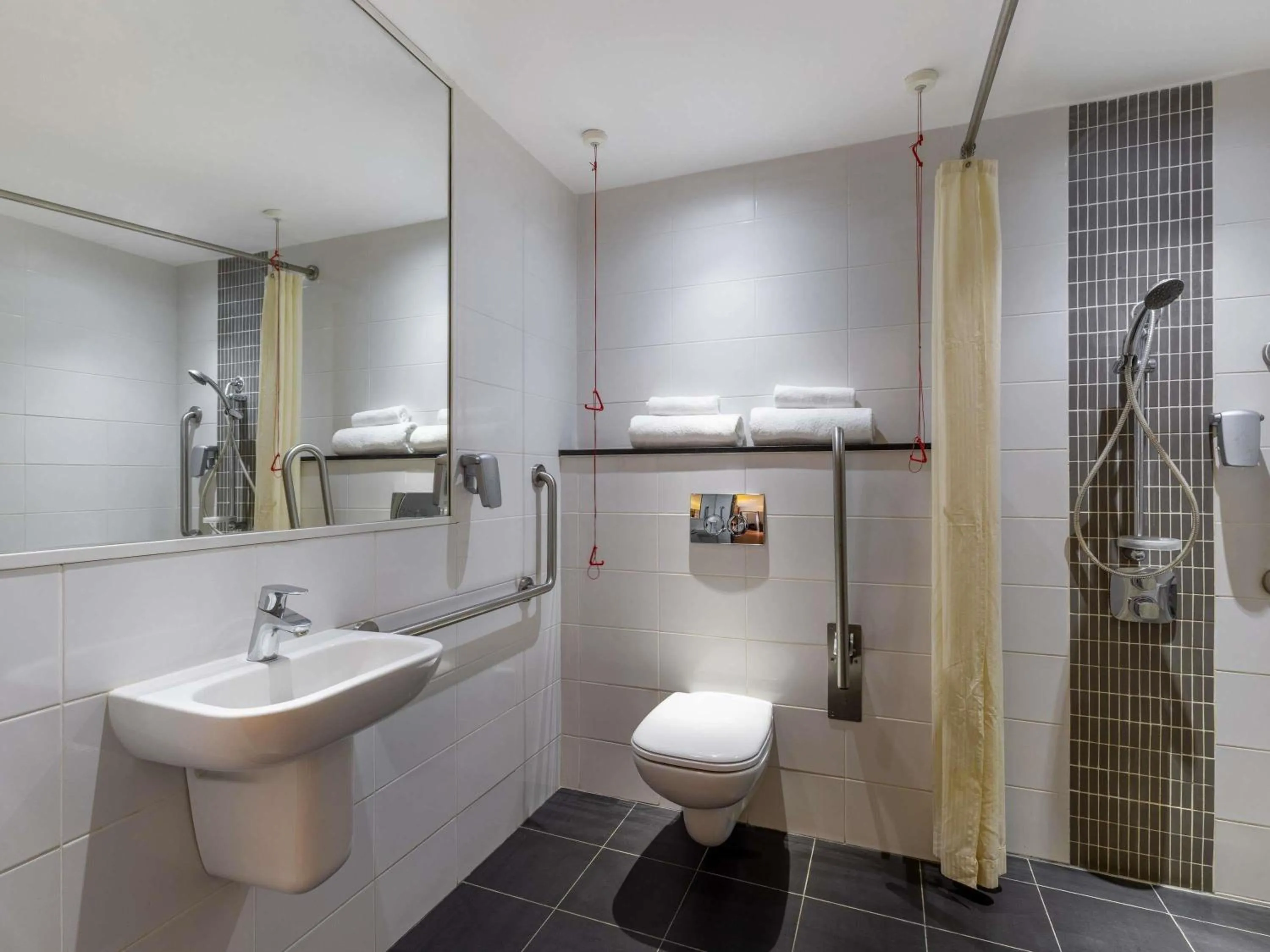 Bedroom in ibis Styles - Nairobi, Westlands