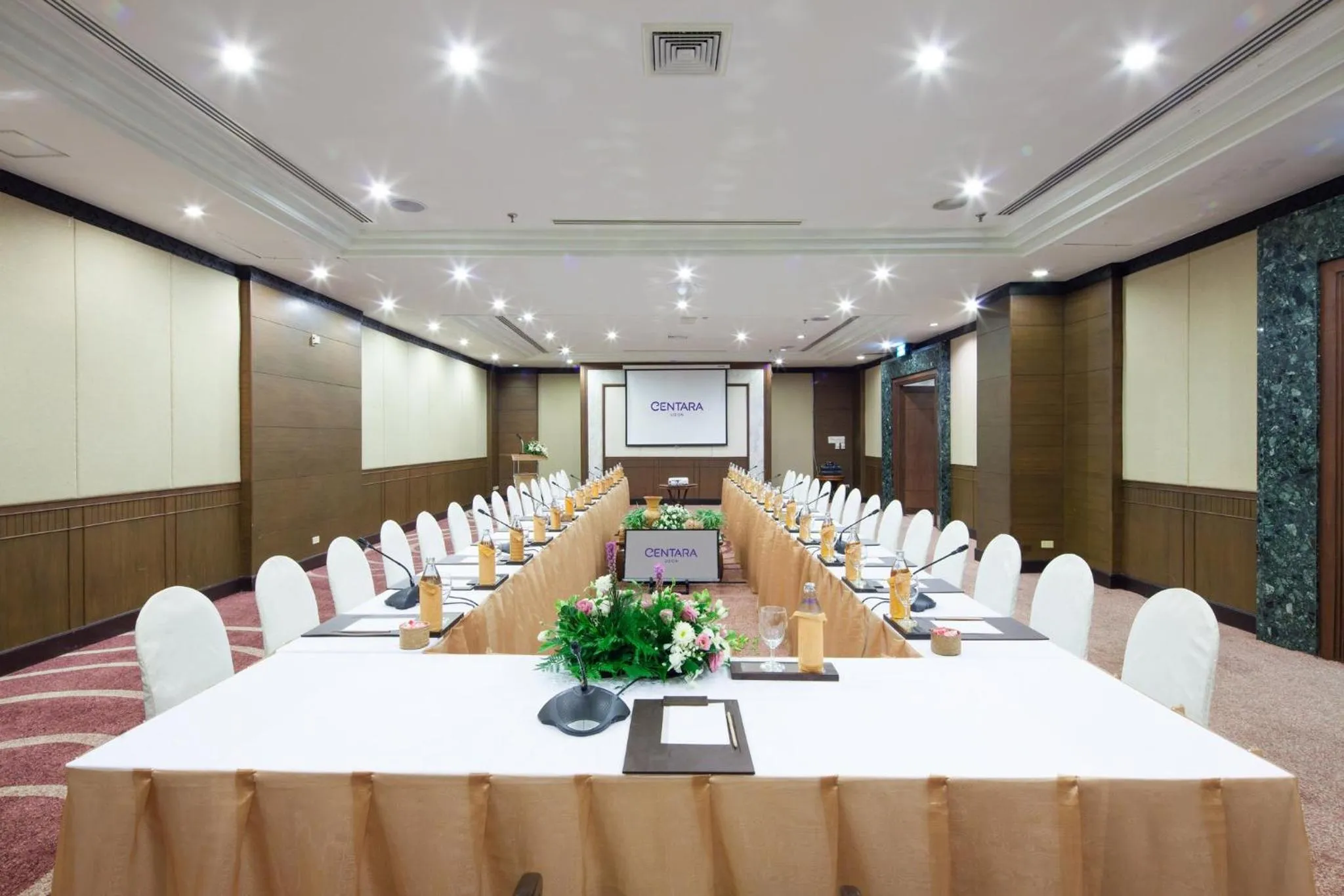 Meeting/conference room in Centara Udon