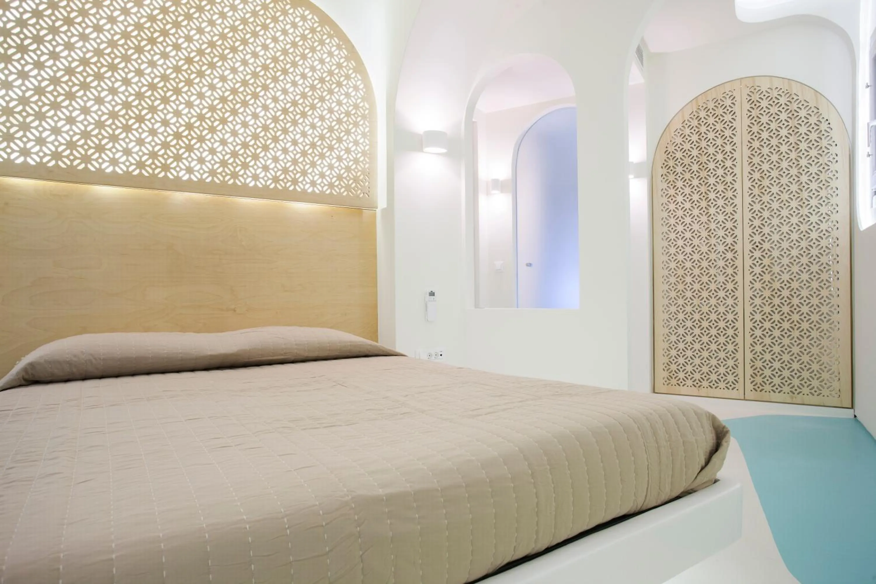 Bedroom, Bed in Andronikos Santorini