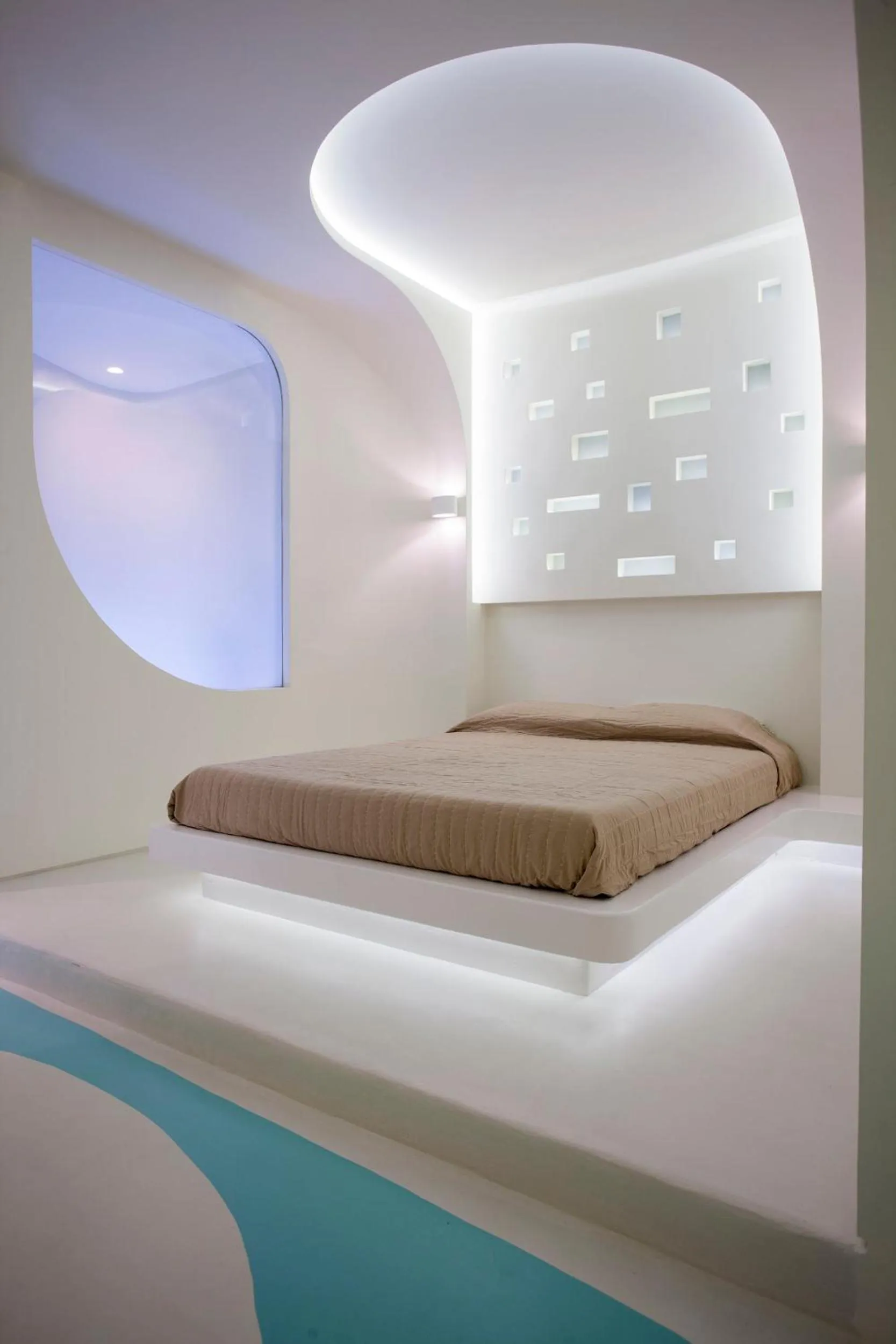 Bedroom, Bed in Andronikos Santorini