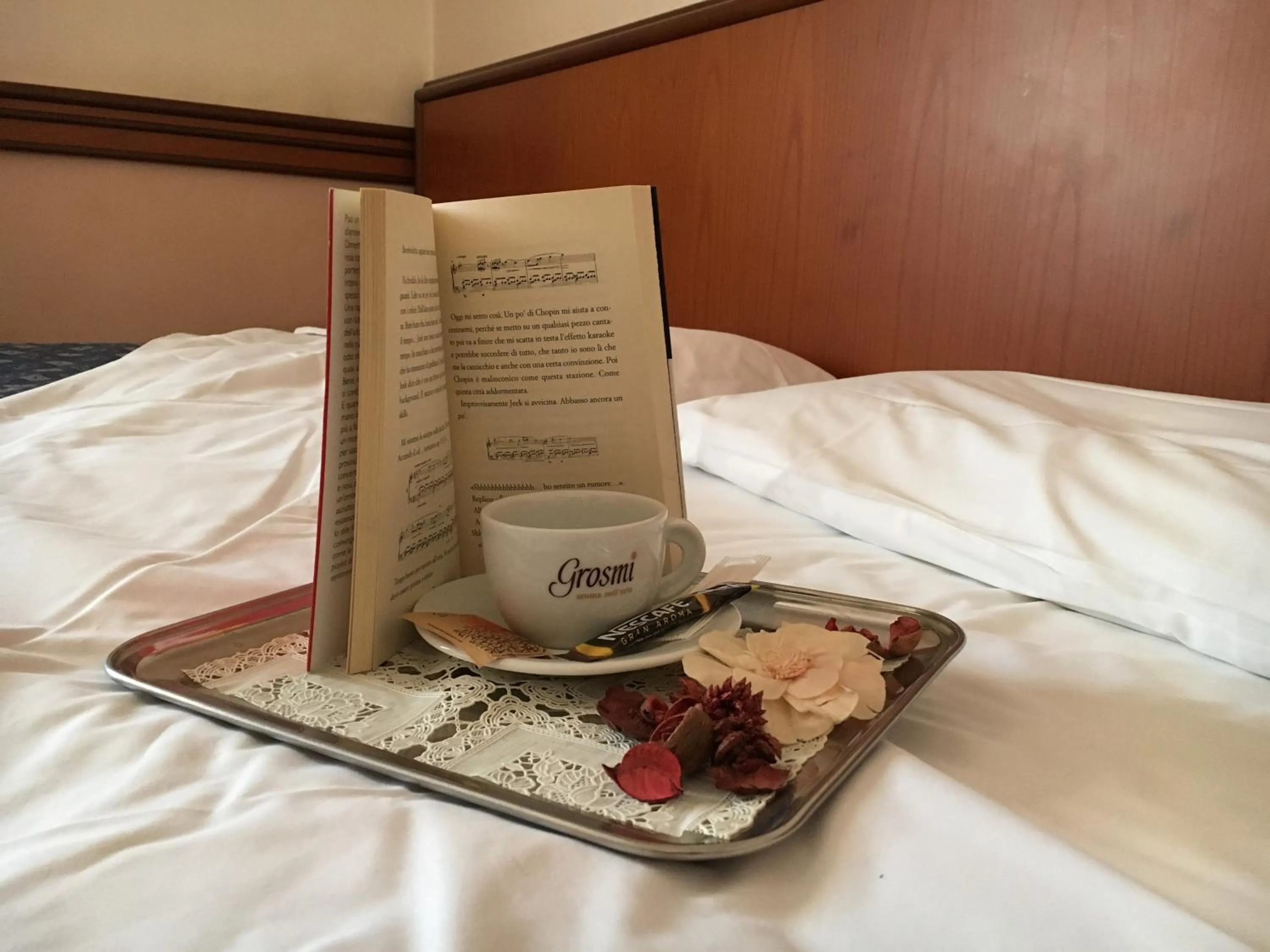 Decorative detail, Bed in Hotel Minerva