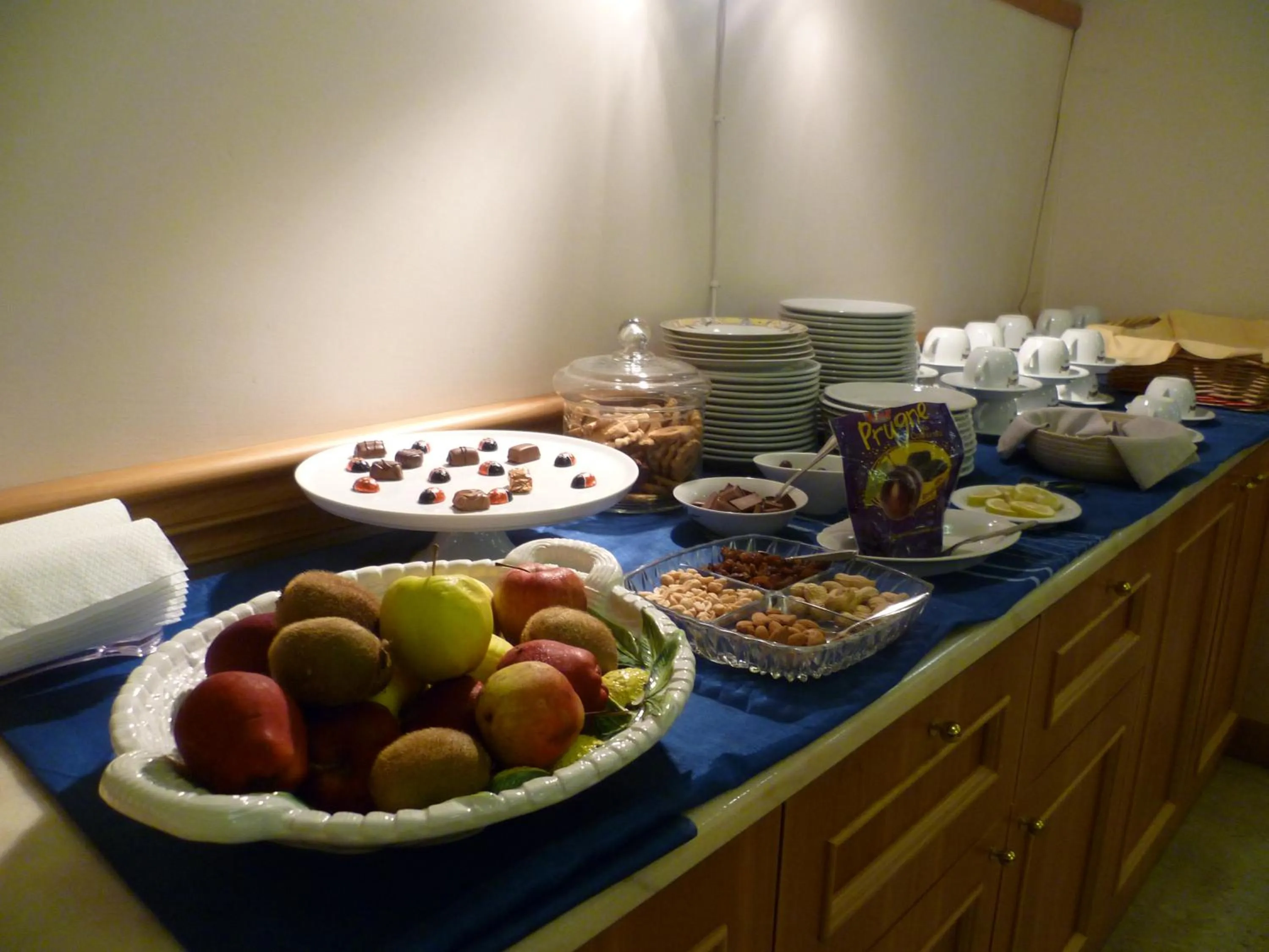 Buffet breakfast in Hotel Minerva