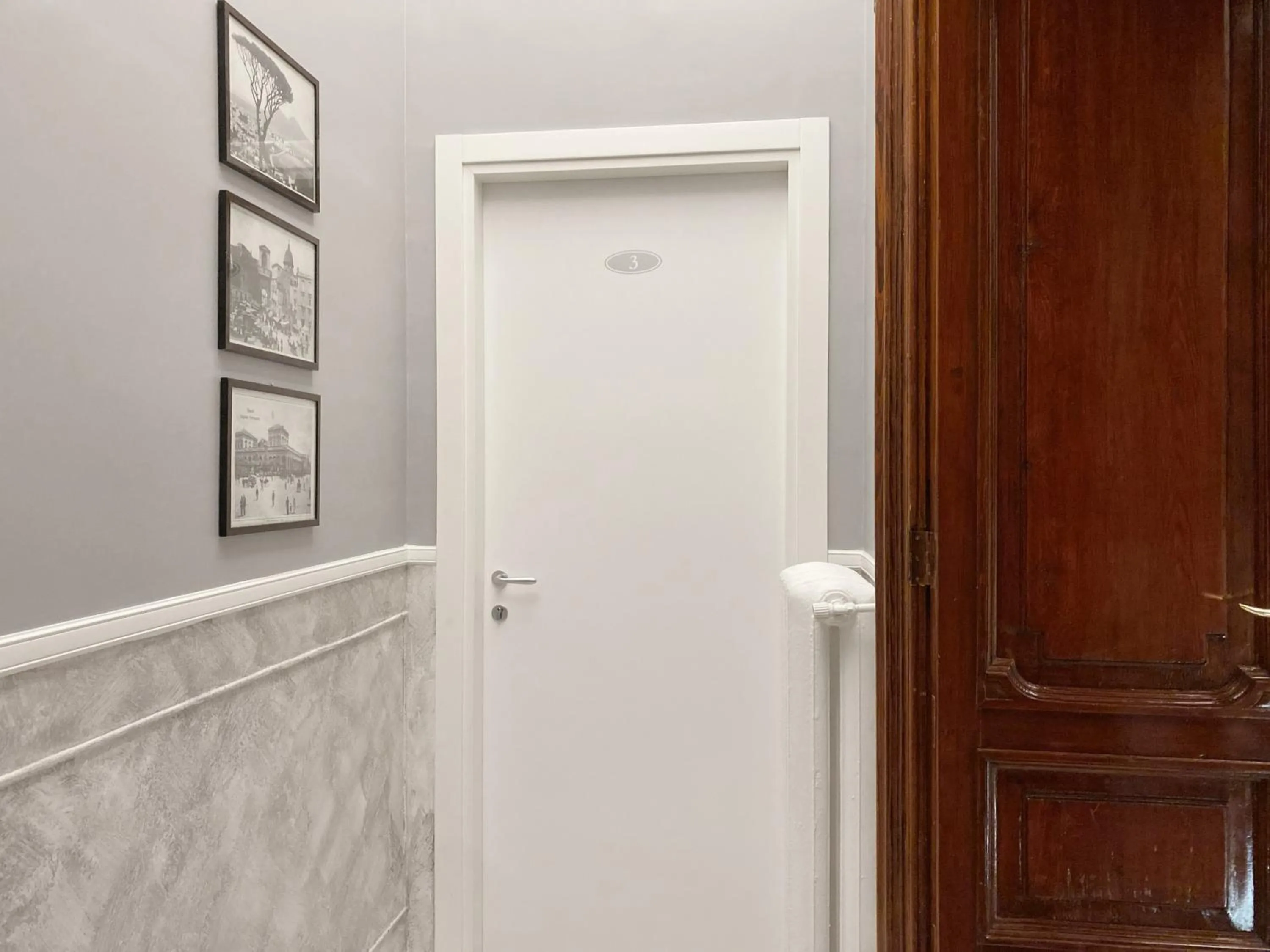 Other in Piazza Bovio 22