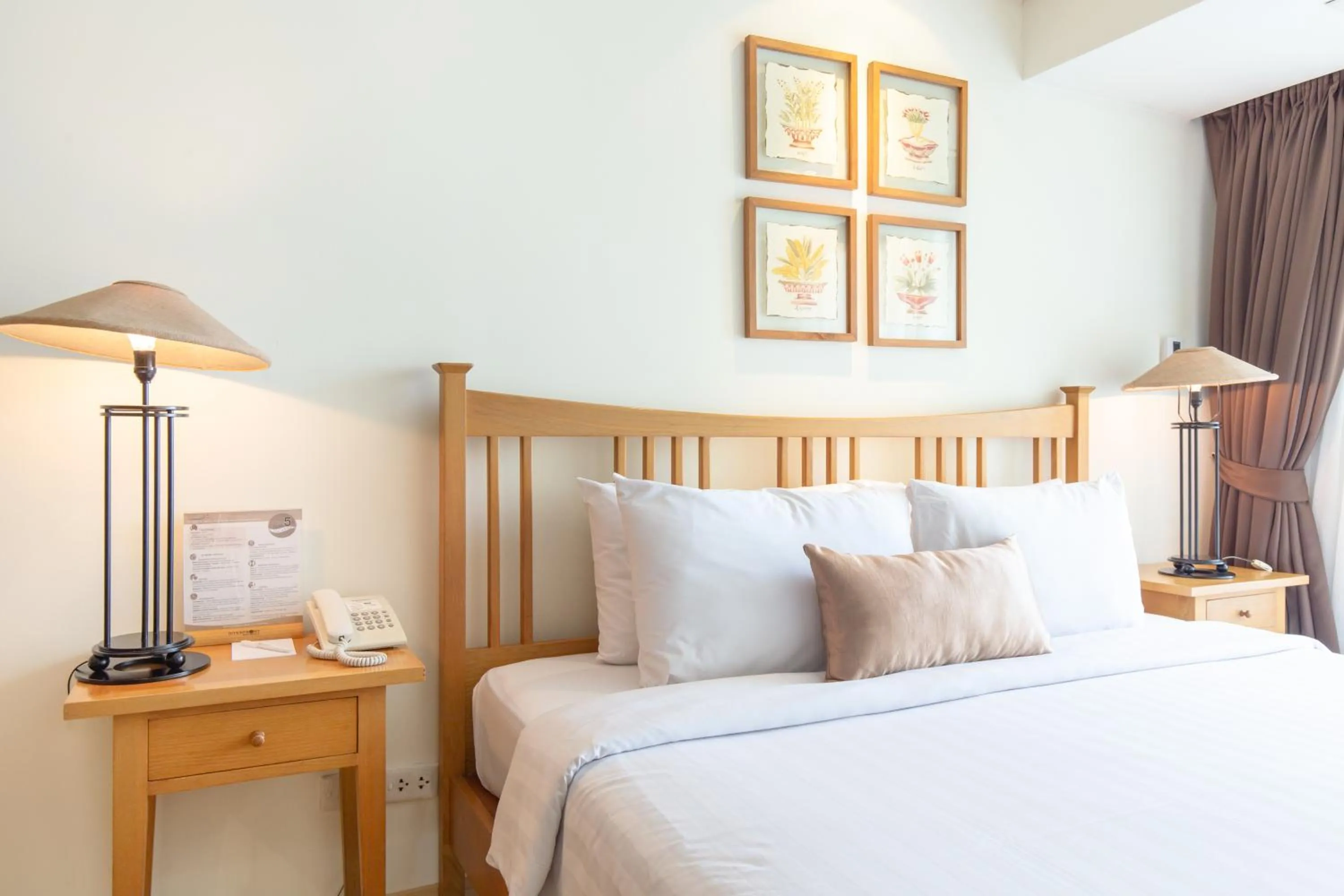 Bedroom, Bed in Riverfront Bangkok