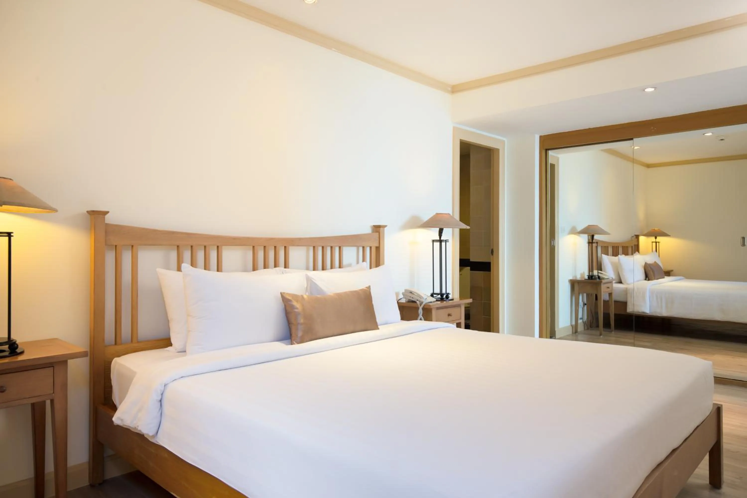 Bedroom, Bed in Riverfront Bangkok