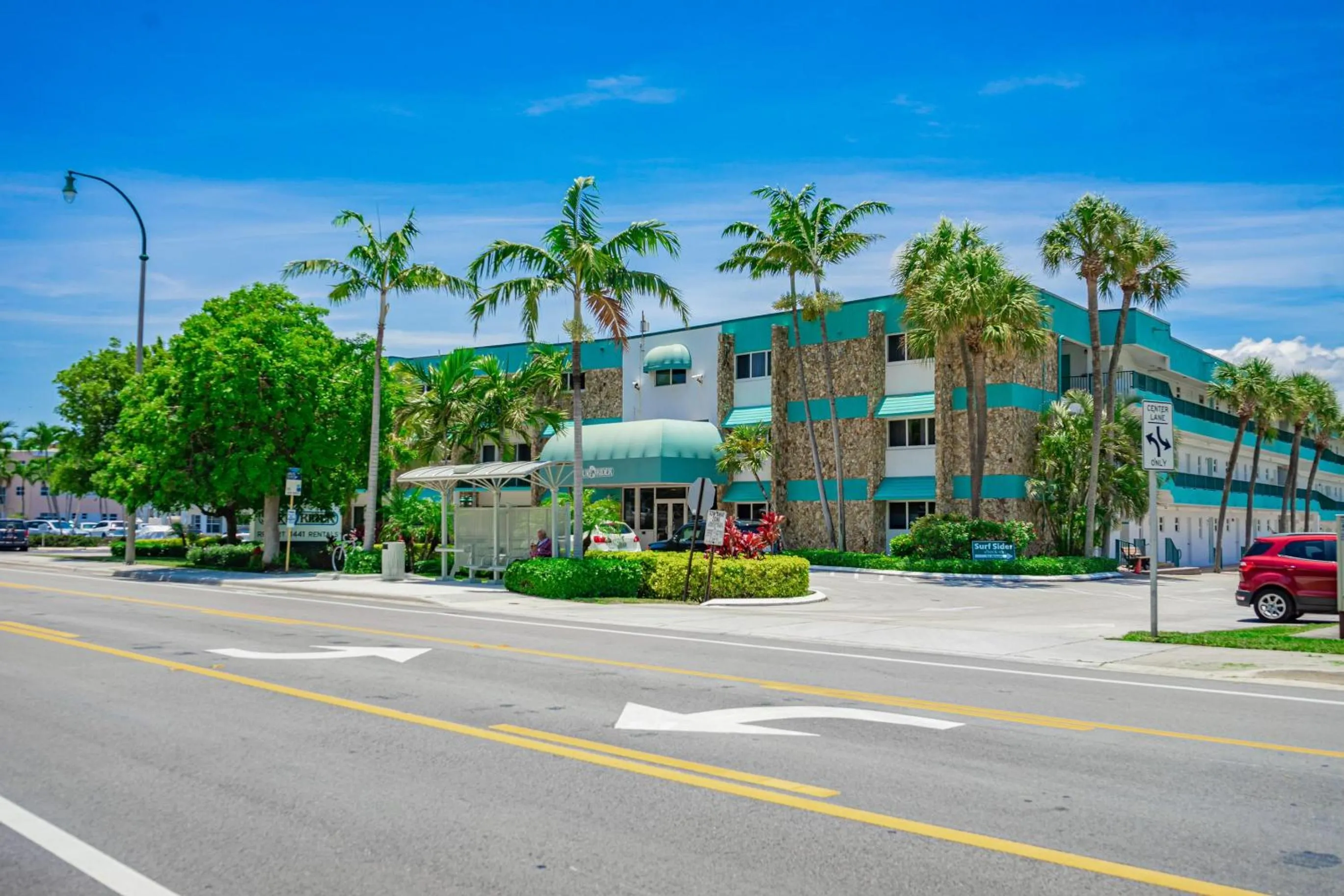 Surf Rider Resort