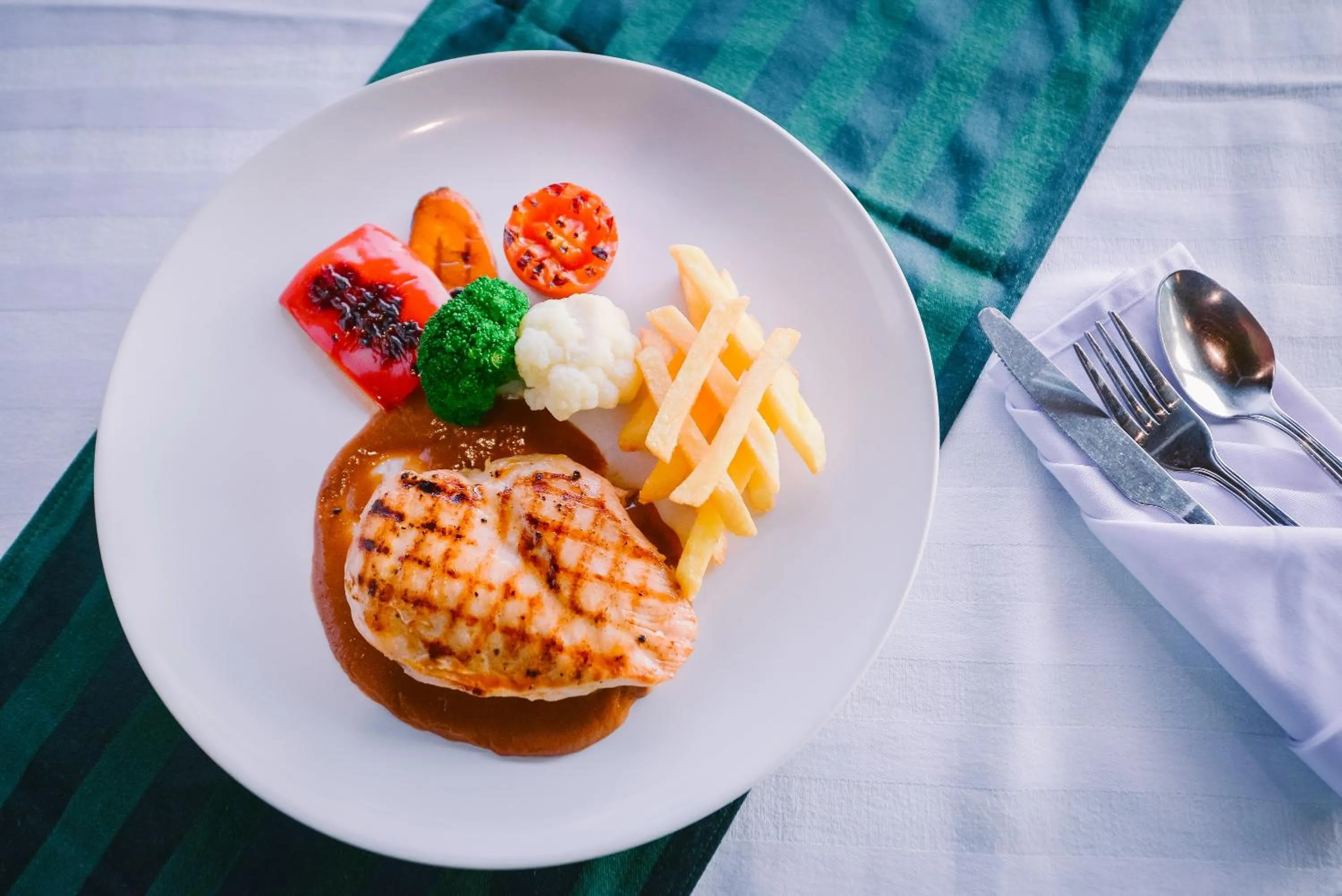 Food in Sita Beach Resort