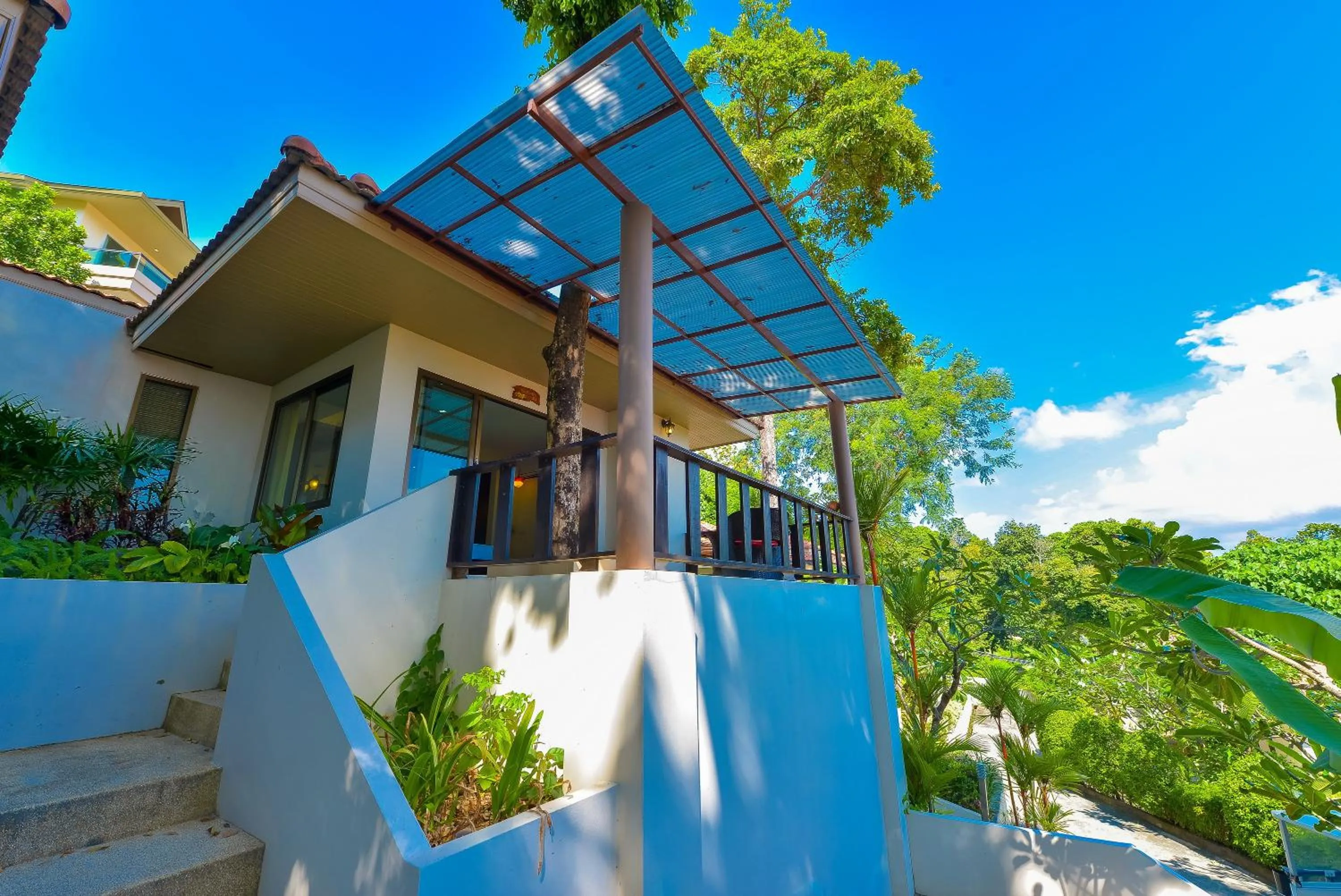 Area and facilities in Sita Beach Resort