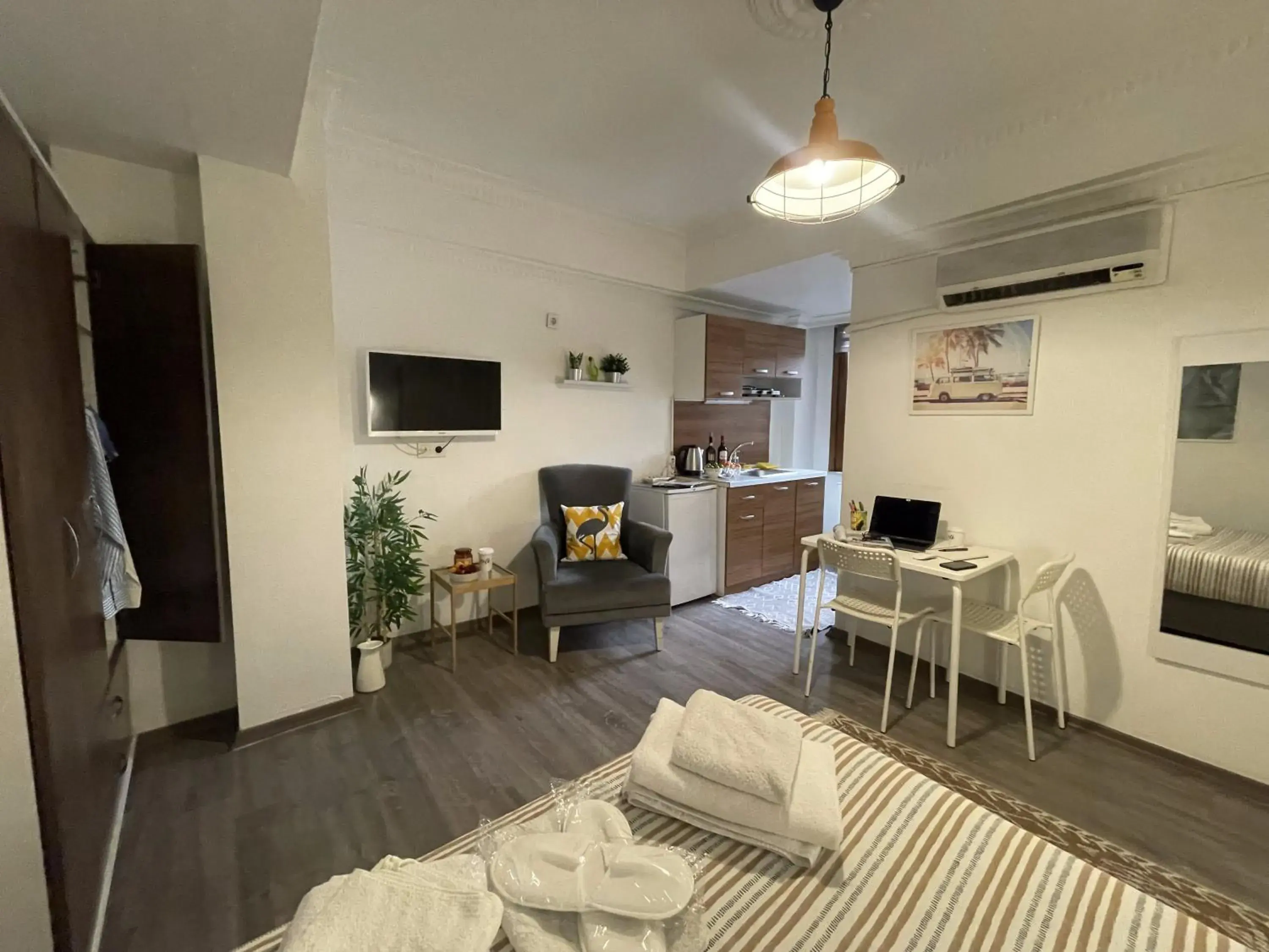 Economy Double Room in Flats Company - Karakoy Apartment Economy Double Room in Flats Company - Karakoy Apartment