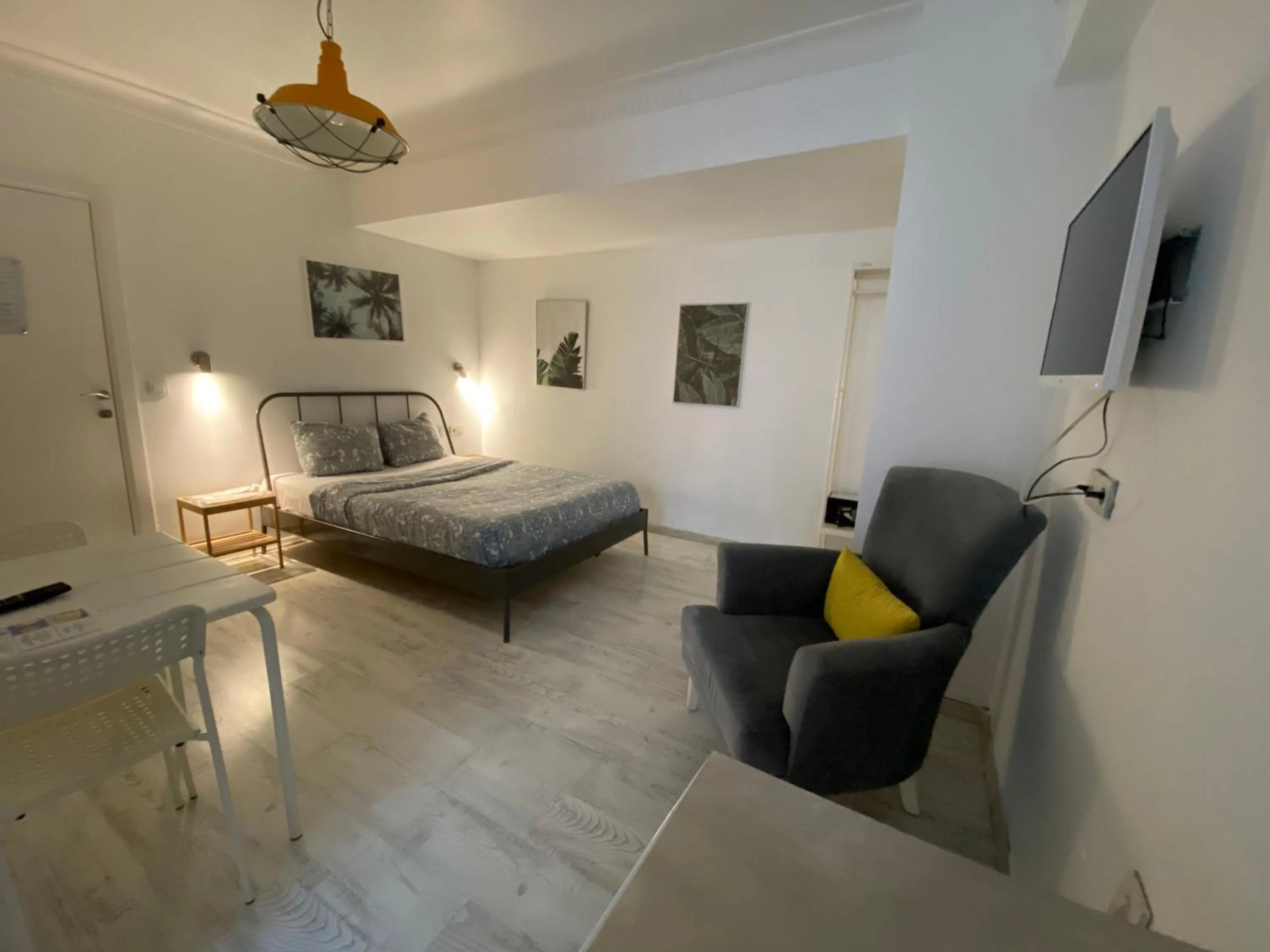 Photo of the whole room, Bed in Flats Company - Karakoy Apartment