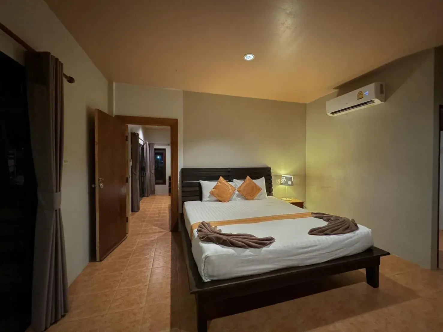 Bed in Sunda Resort Bed in Sunda Resort