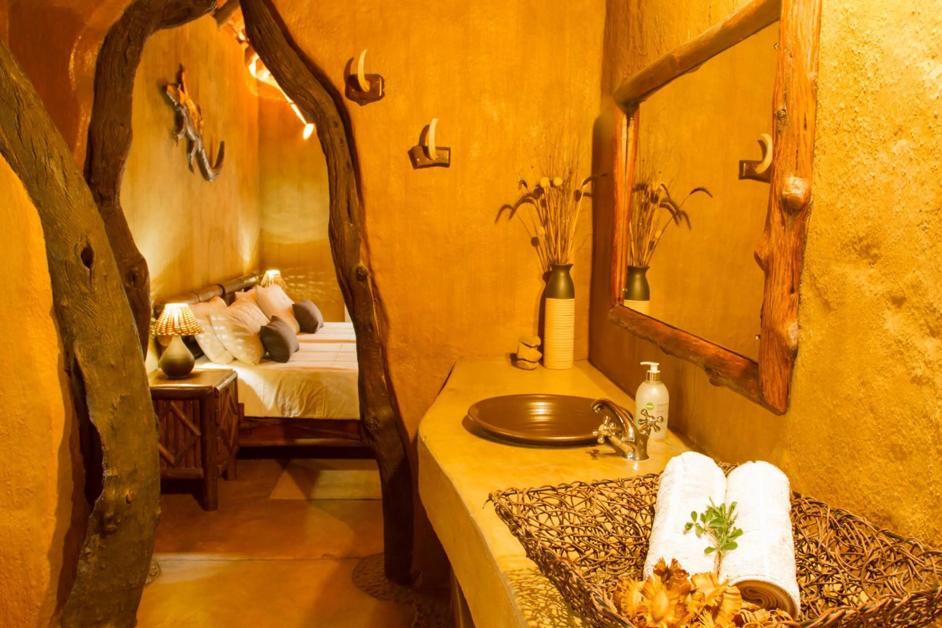 Bathroom in LittleBush Private Lodge