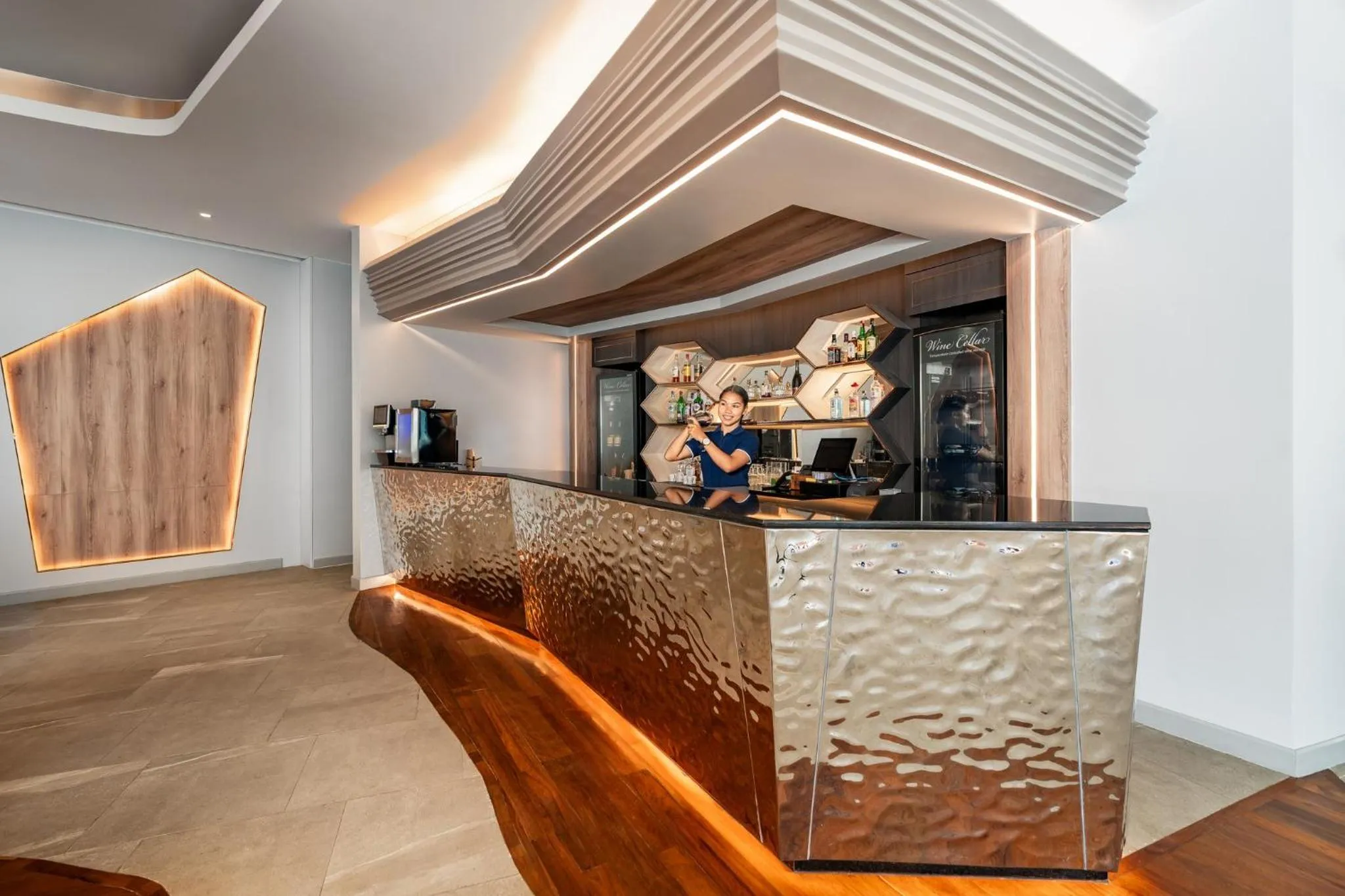 Restaurant/places to eat in Amora Beach Resort Phuket