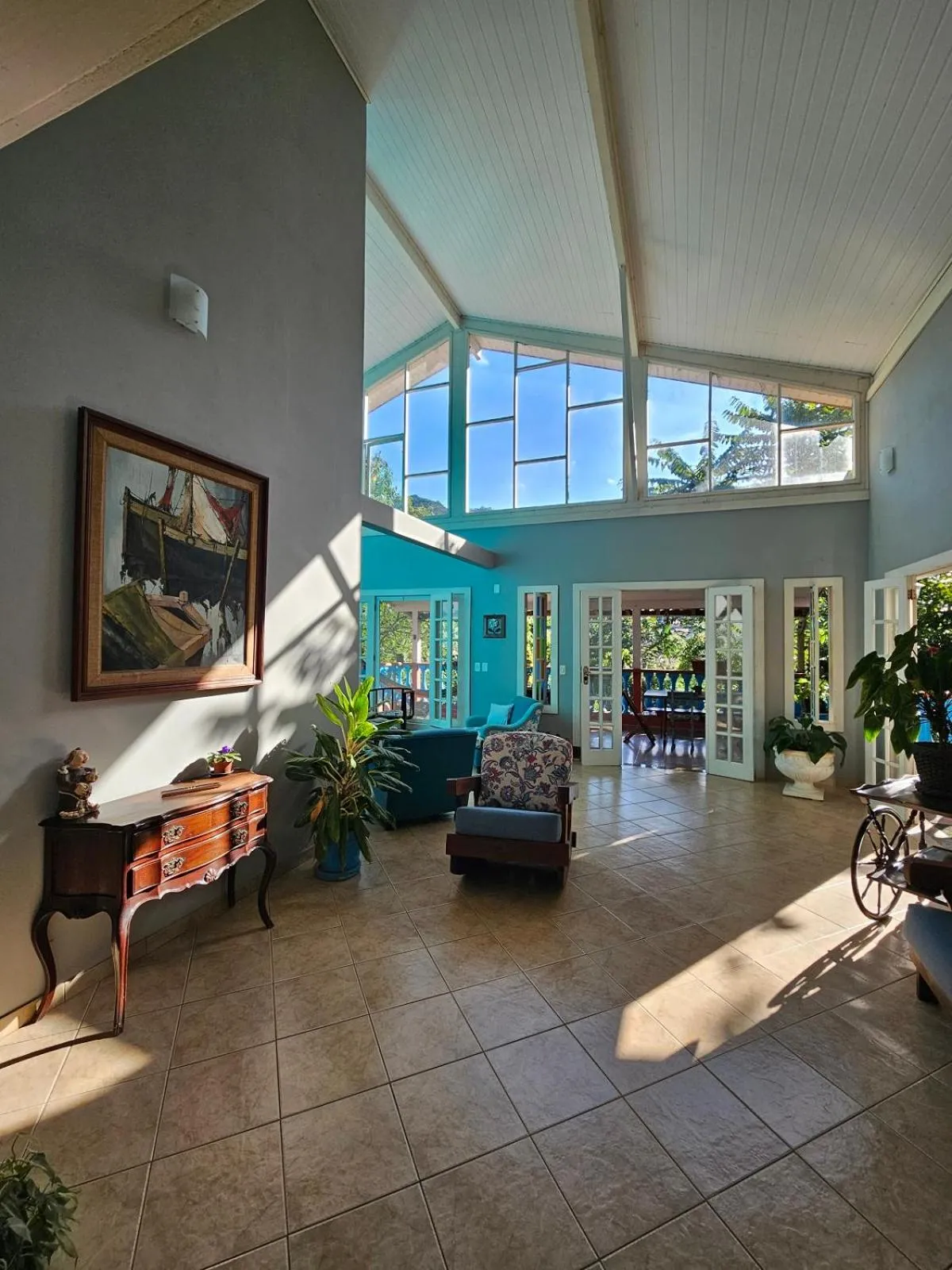 Nina-Flor Pousada Lumiar