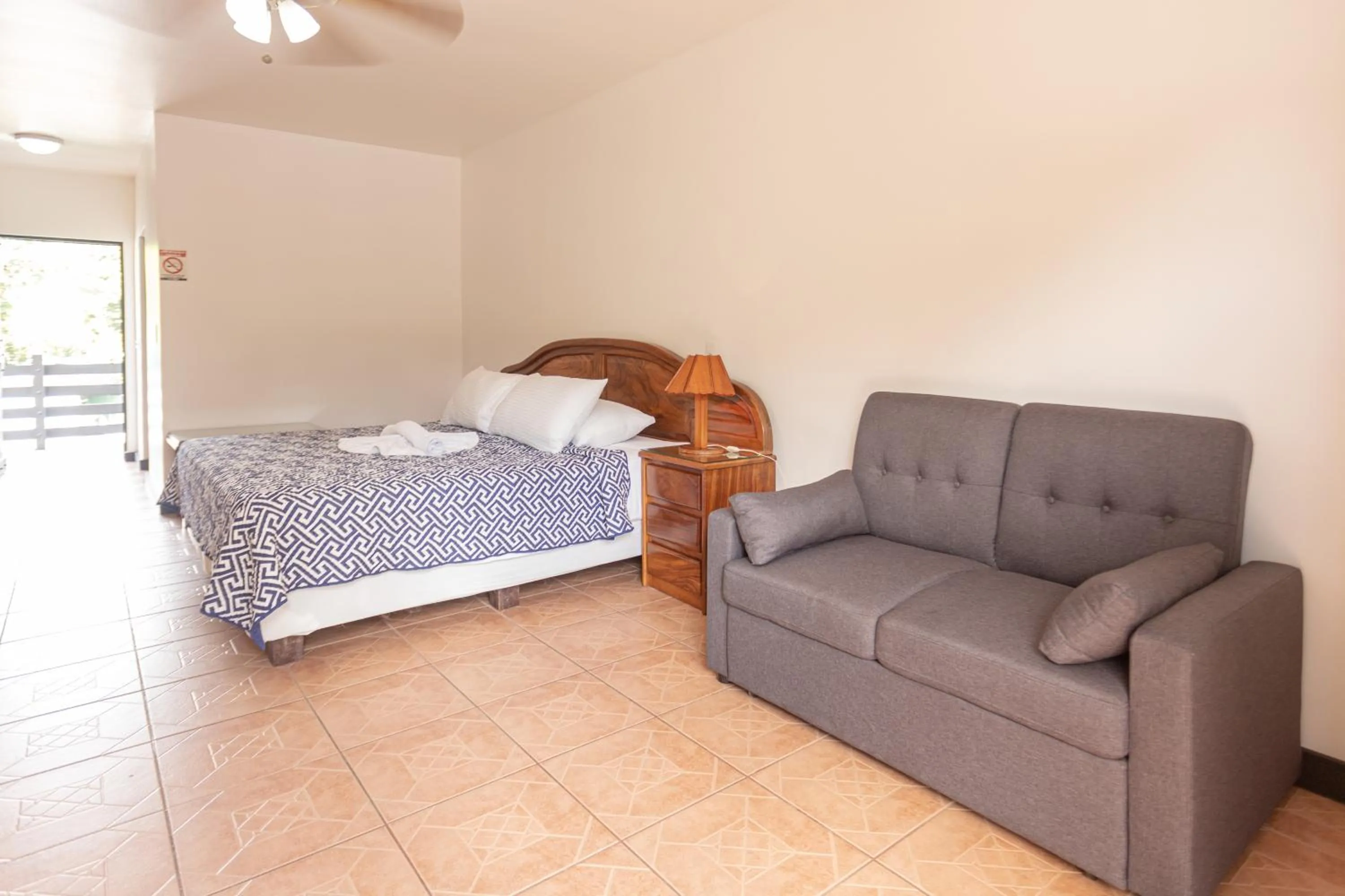 Standard Double Room in Inn On The Park