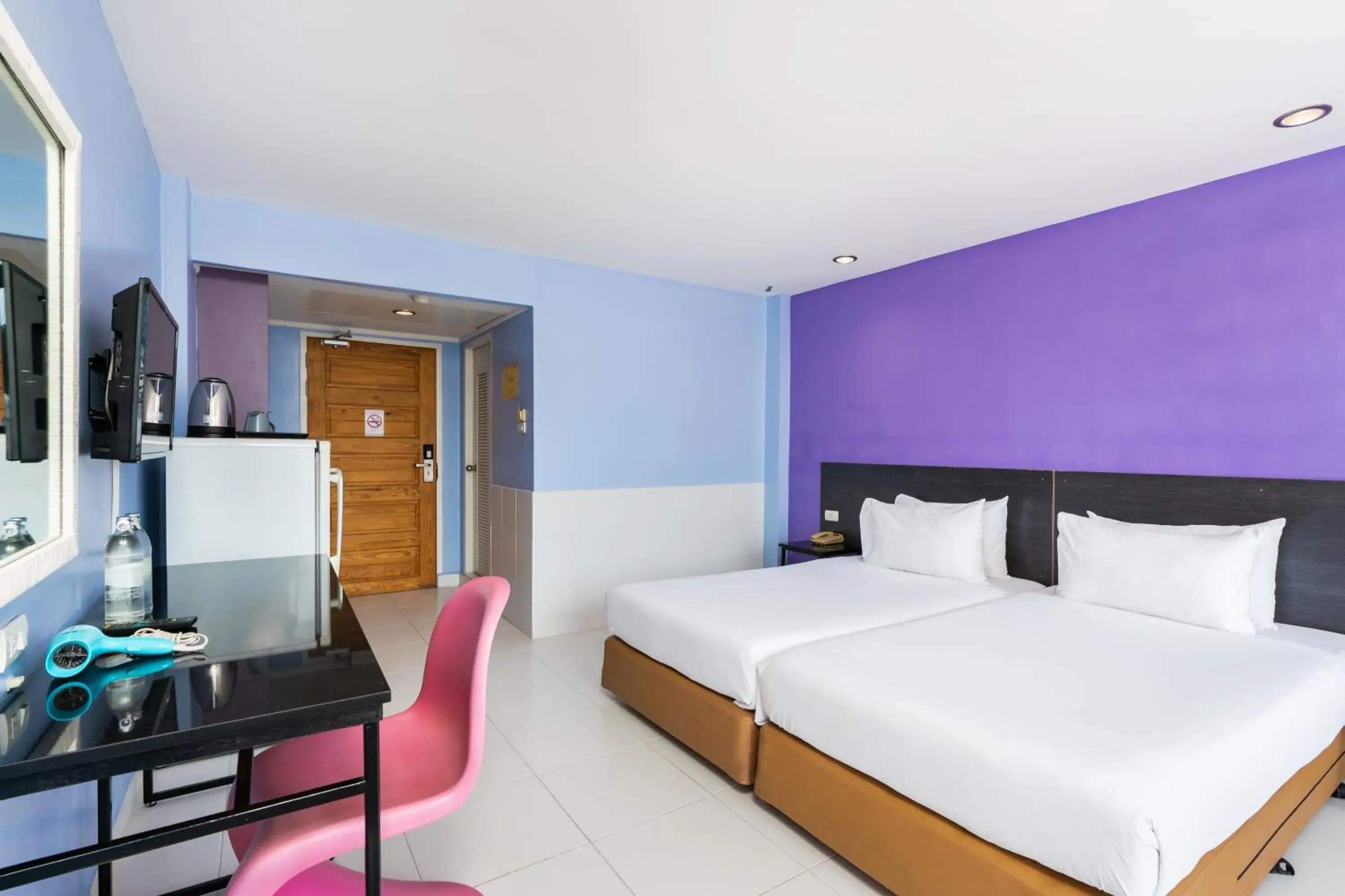 Living room, Bed in Bella Express Living room, Bed in Bella Express