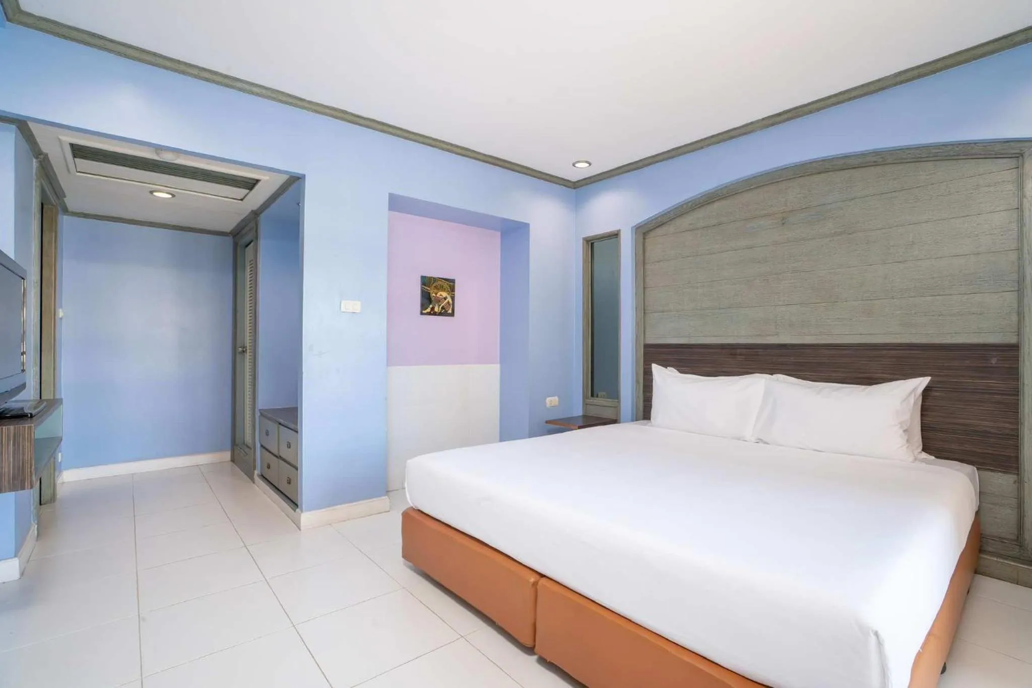 Bed in Bella Express