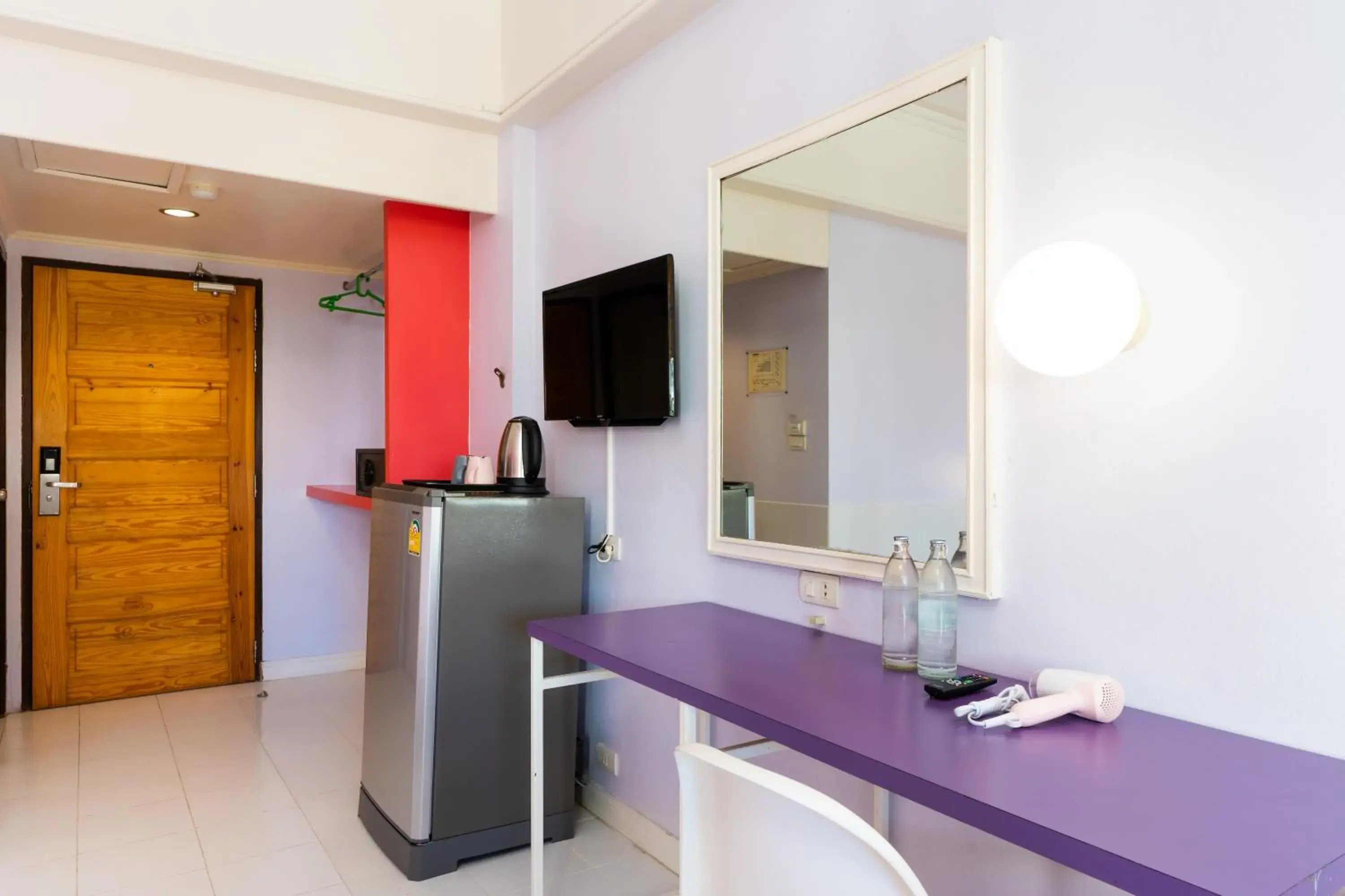 Photo of the whole room in Bella Express Photo of the whole room in Bella Express