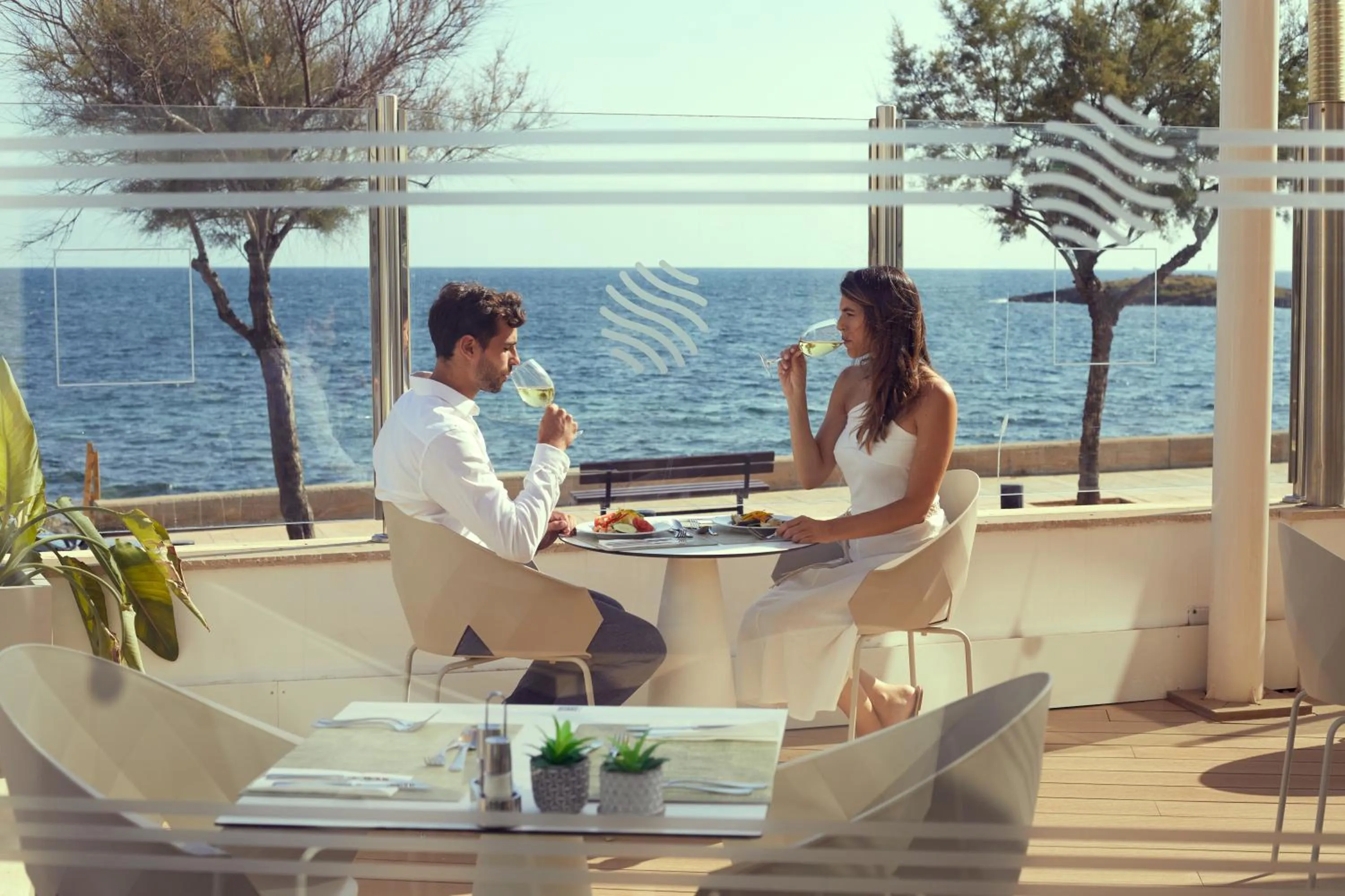 Restaurant/places to eat in AluaSoul Palma Hotel Adults Only