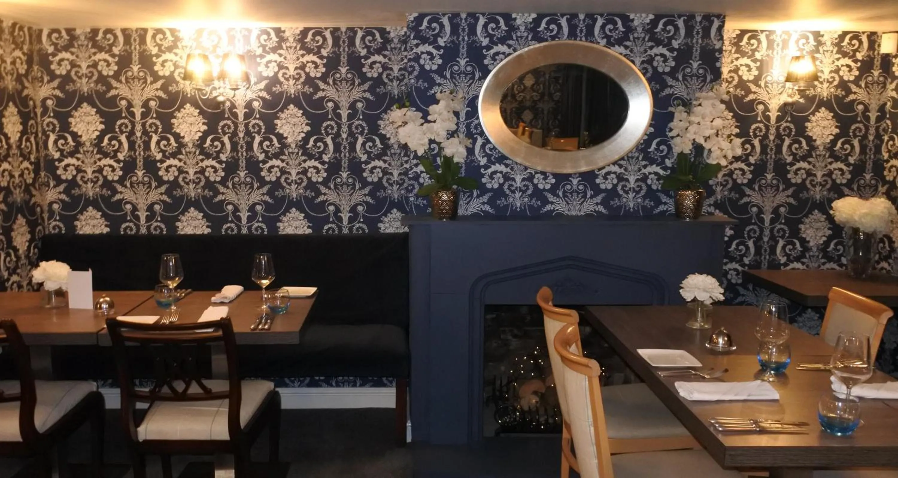 Restaurant/places to eat in Magpies Restaurant with Rooms