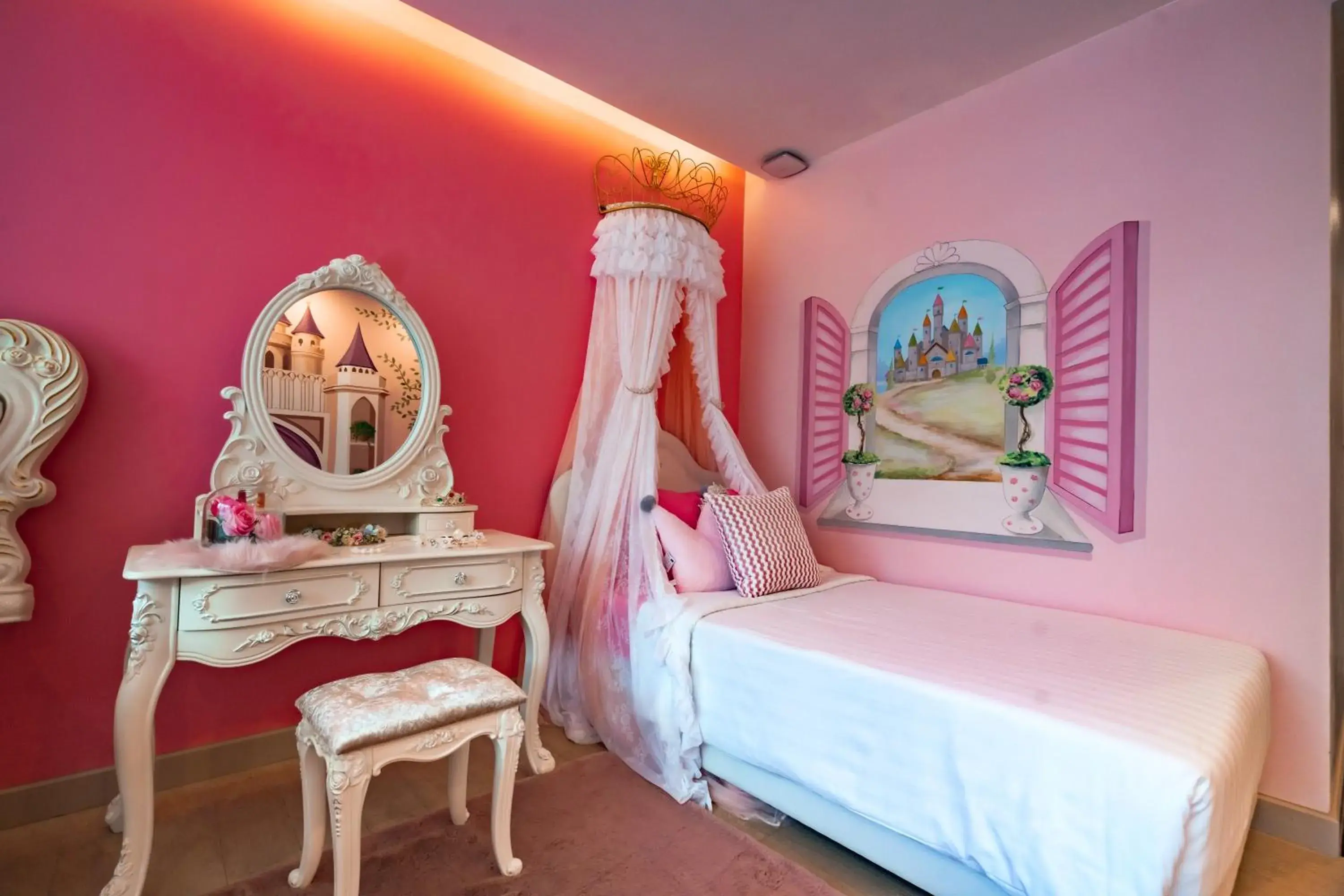 Bed in Hotel J Pattaya Bed in Hotel J Pattaya