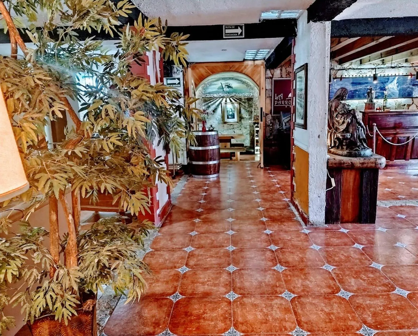 Hotel & Cava La Parroquia