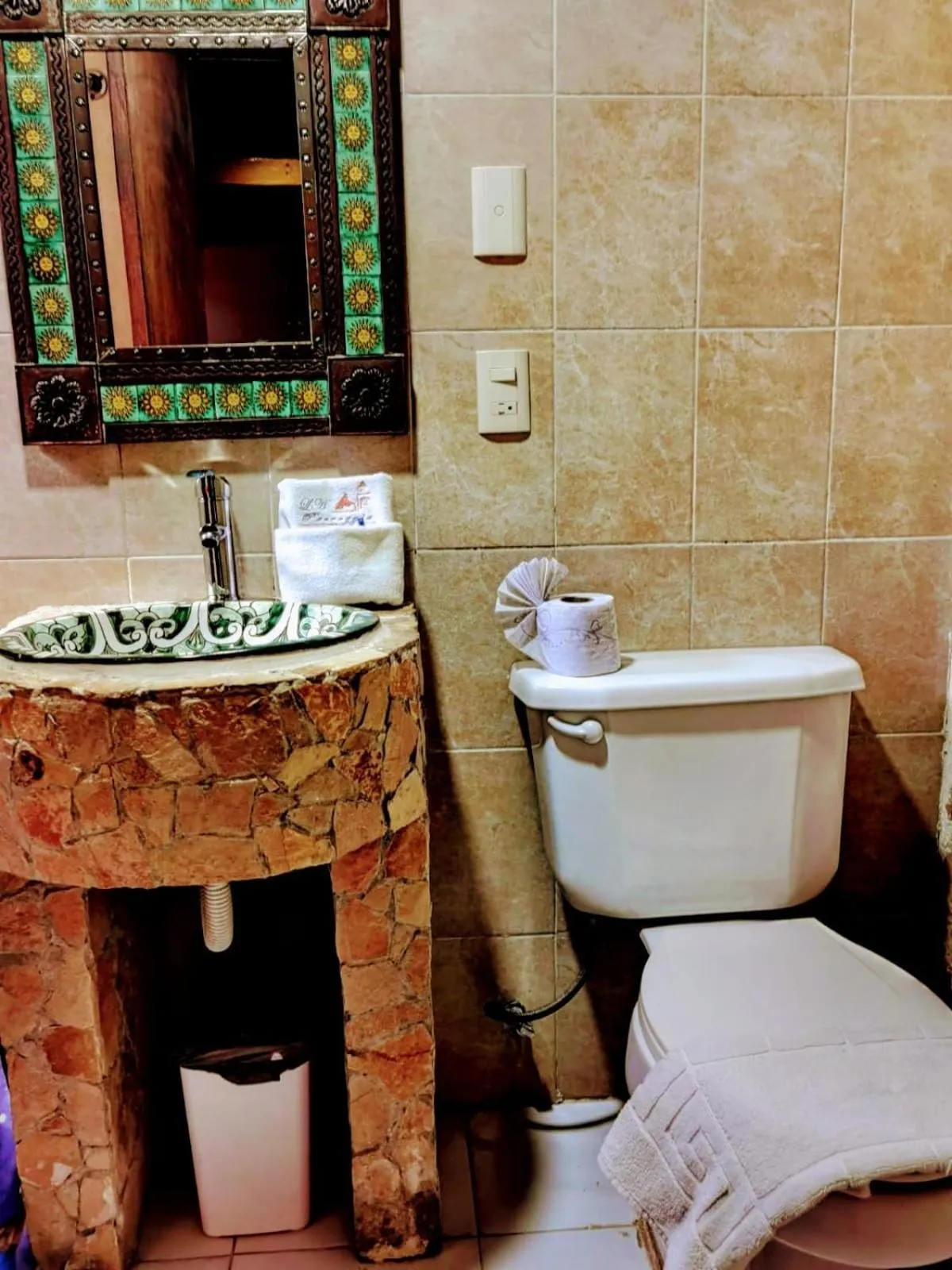 Hotel & Cava La Parroquia