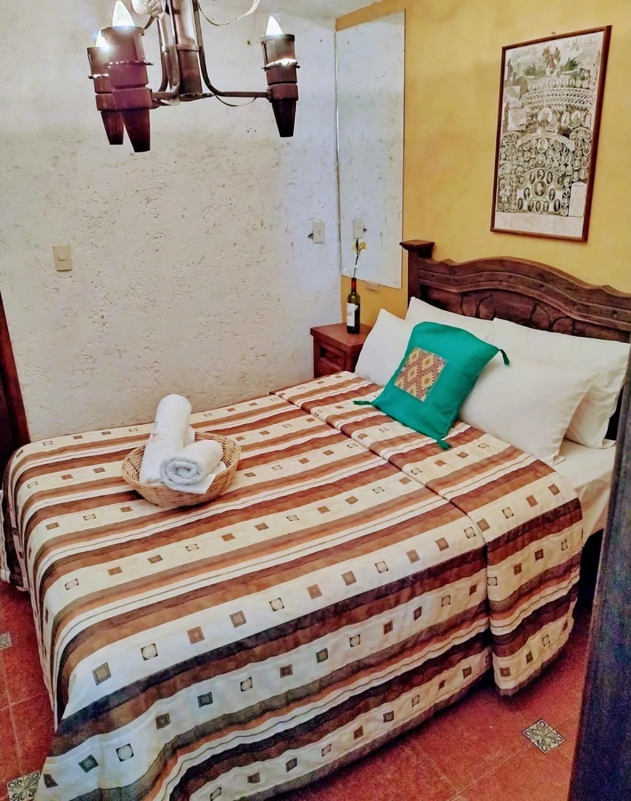 Bed in Hotel & Cava La Parroquia