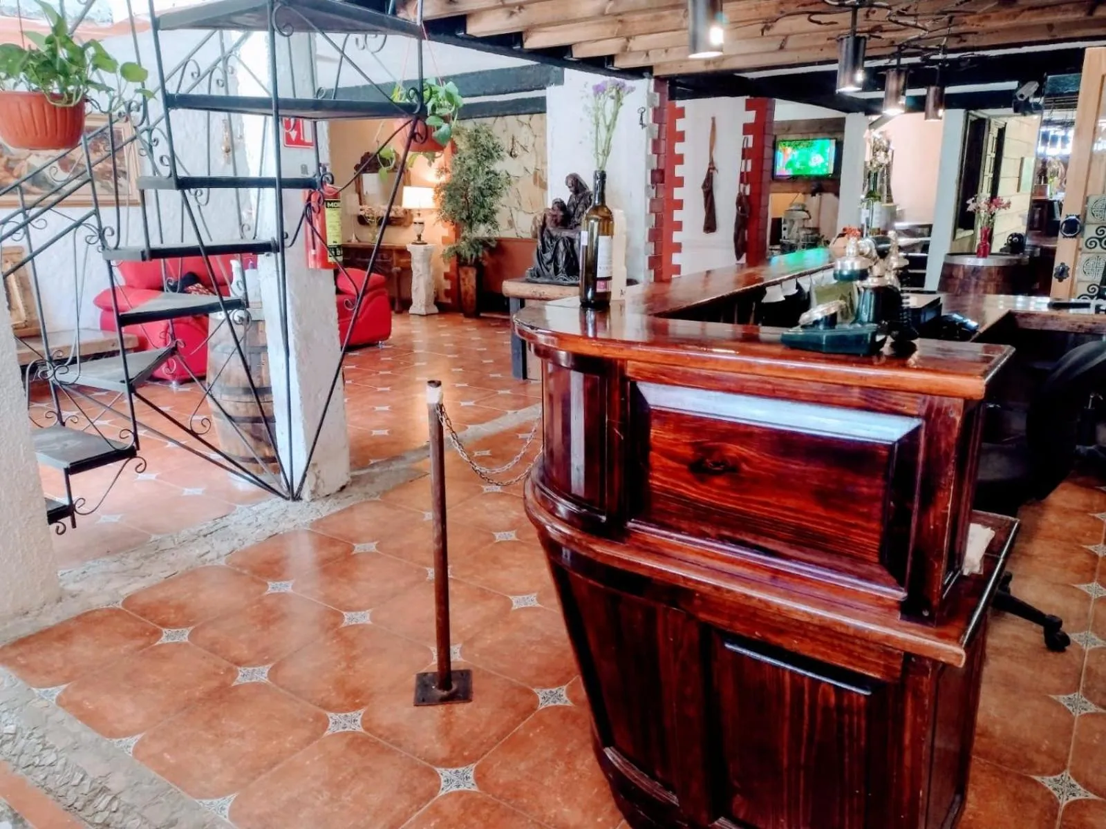 Hotel & Cava La Parroquia