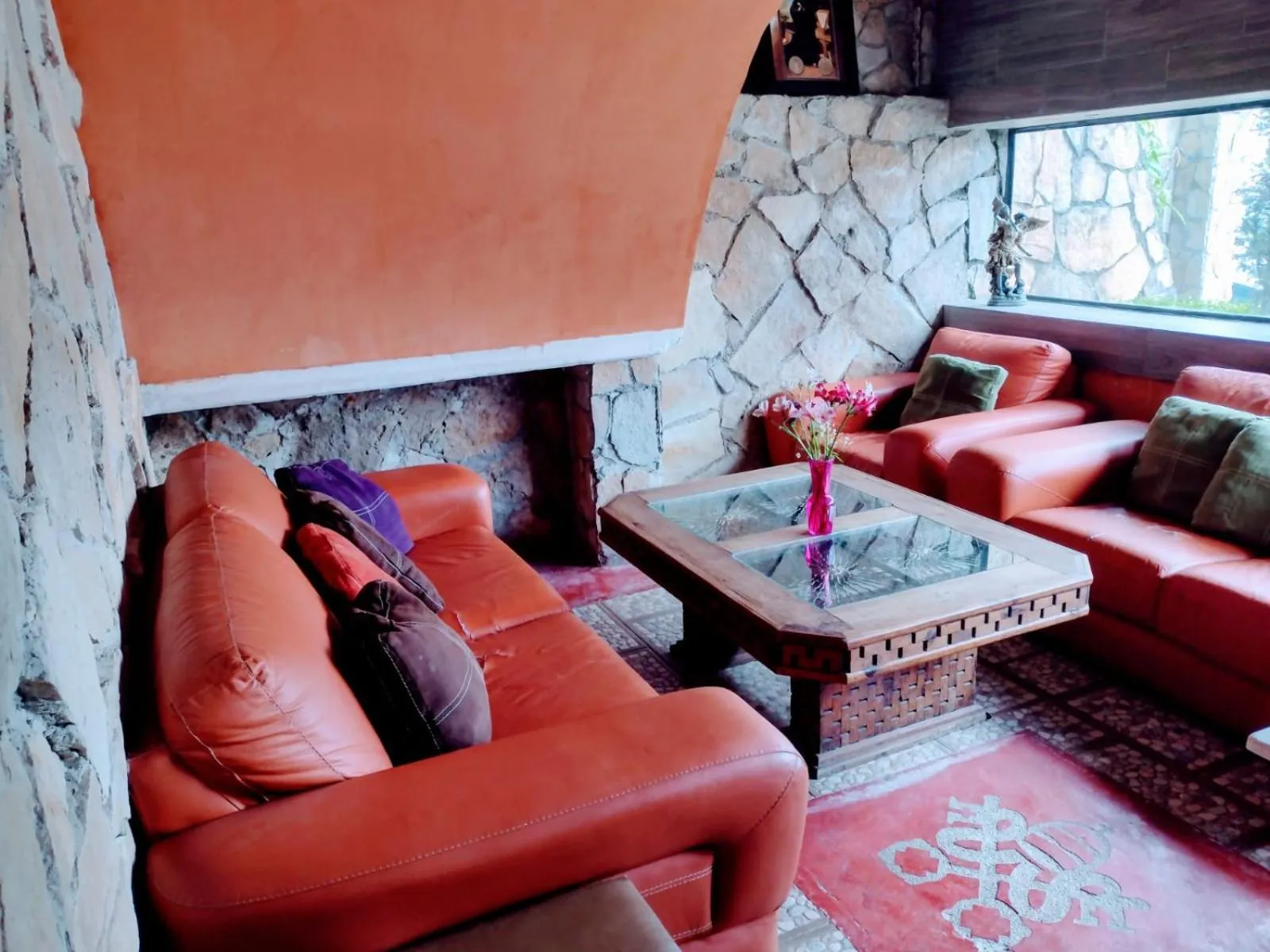 Hotel & Cava La Parroquia