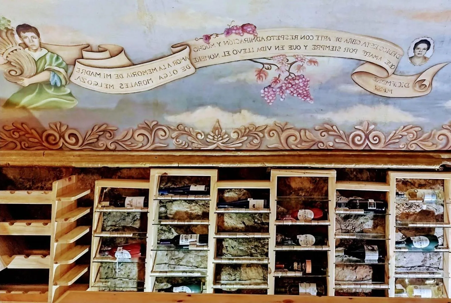 Hotel & Cava La Parroquia