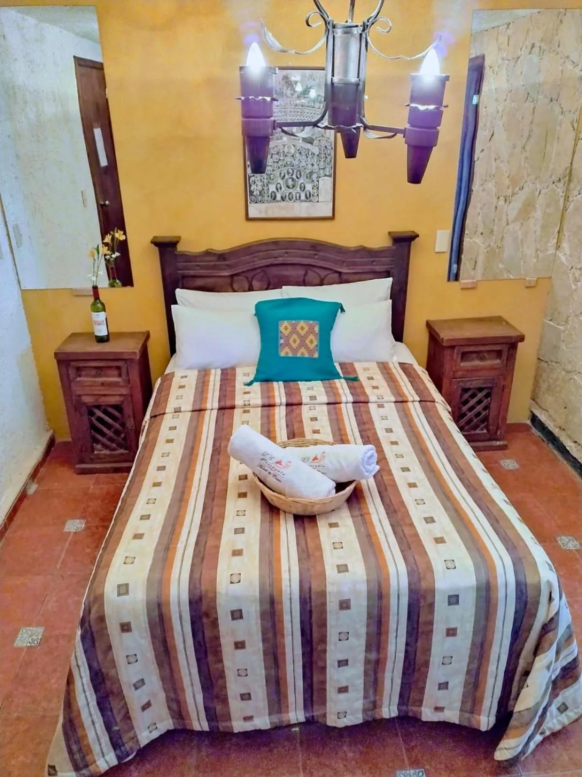 Bed in Hotel & Cava La Parroquia