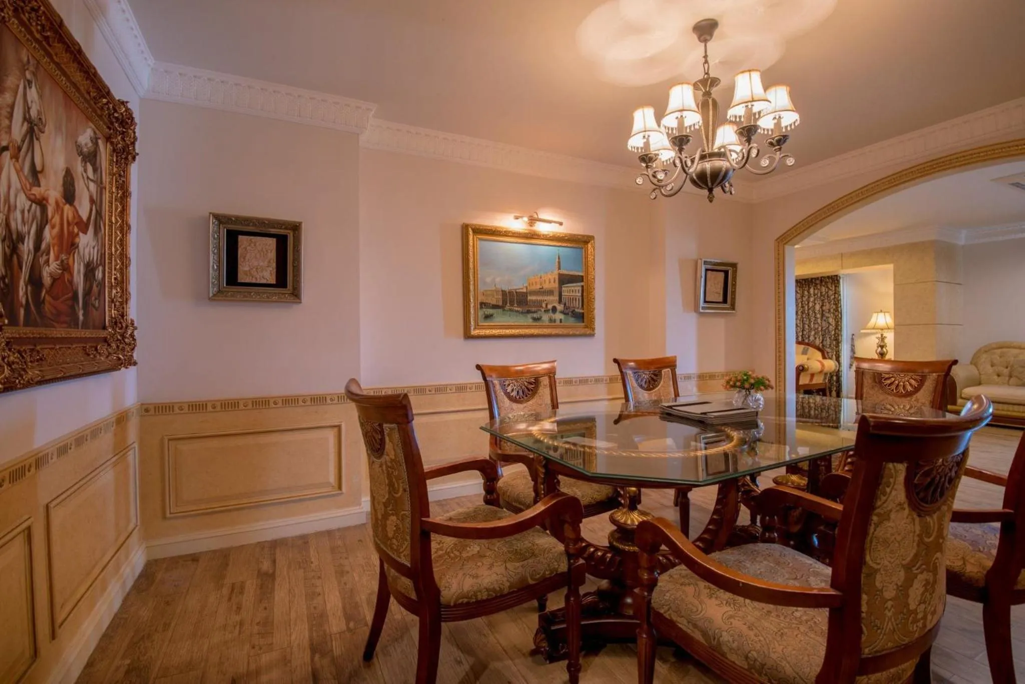 Dining area in Four Seasons Place Pattaya