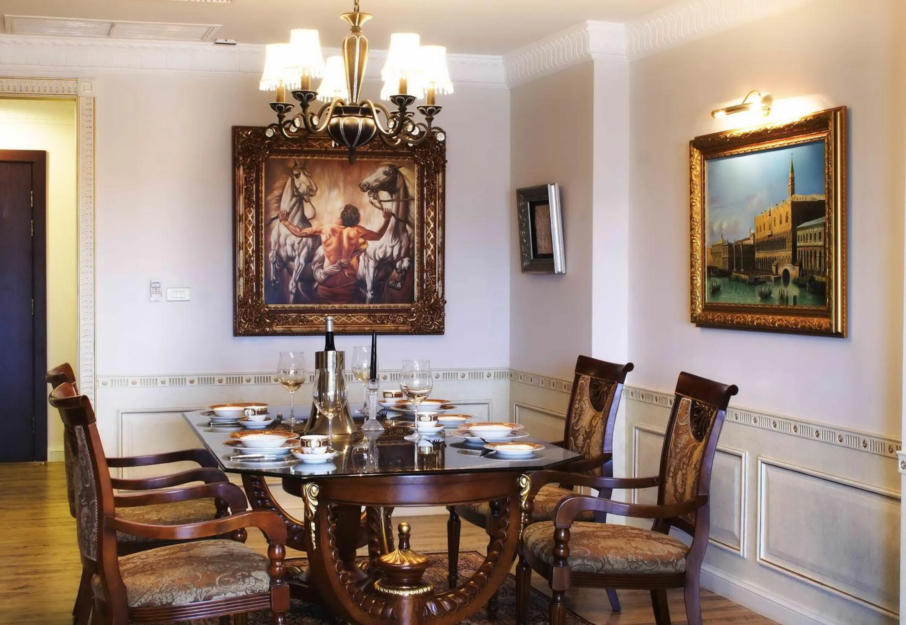 Dining area in Four Seasons Place Pattaya