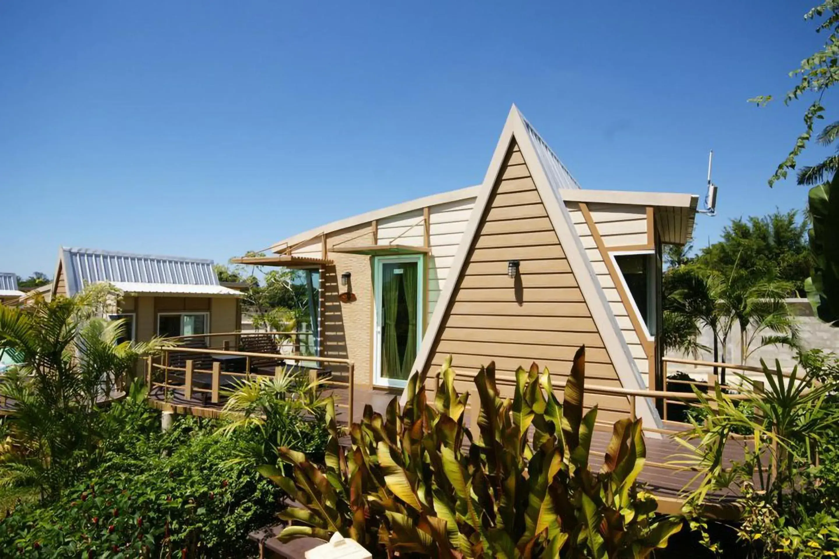 Property building in Palm Paradise, Aonang Resort Property building in Palm Paradise, Aonang Resort