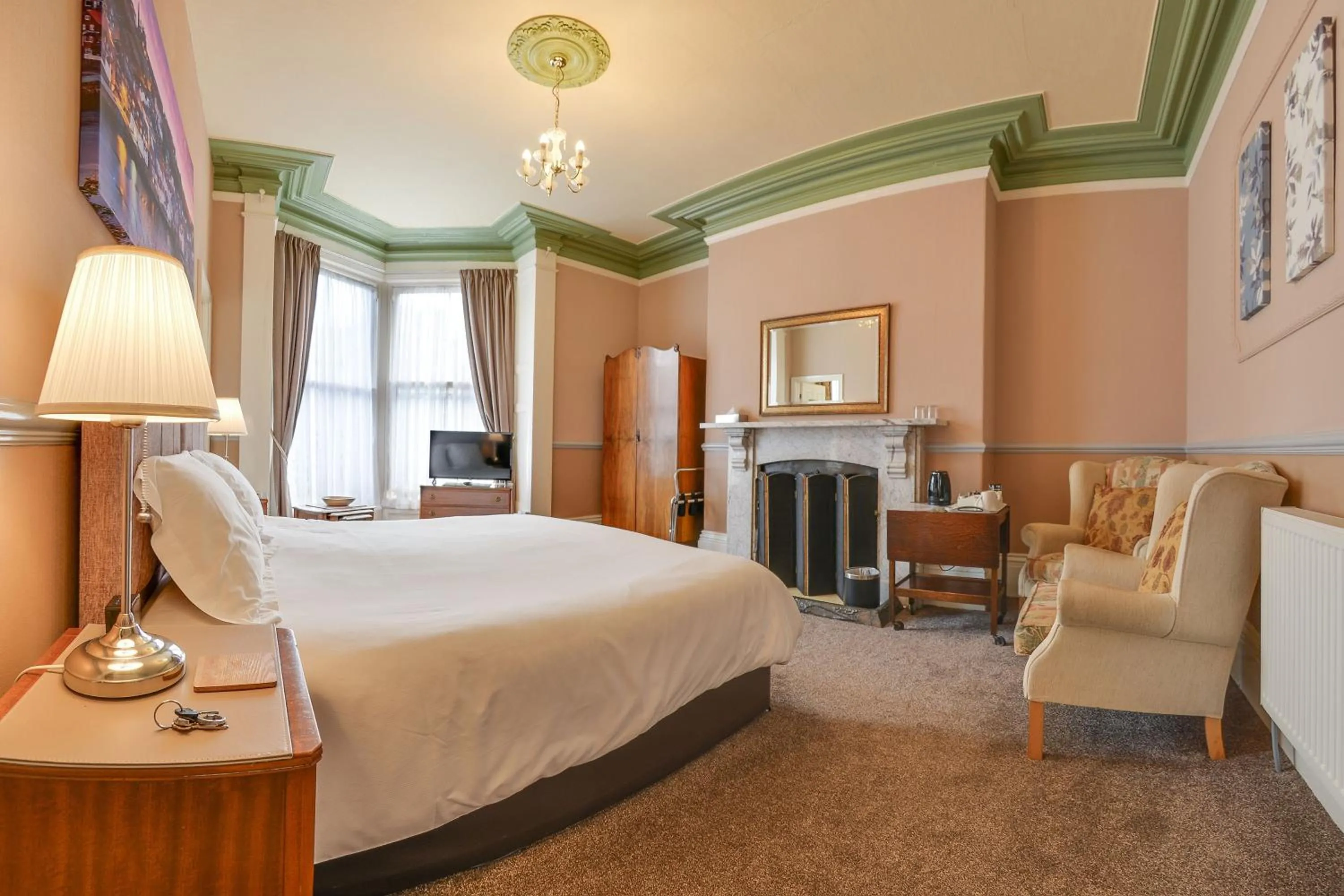 Photo of the whole room, Bed in Pannett House Bed & Breakfast, Beautiful Victorian residence