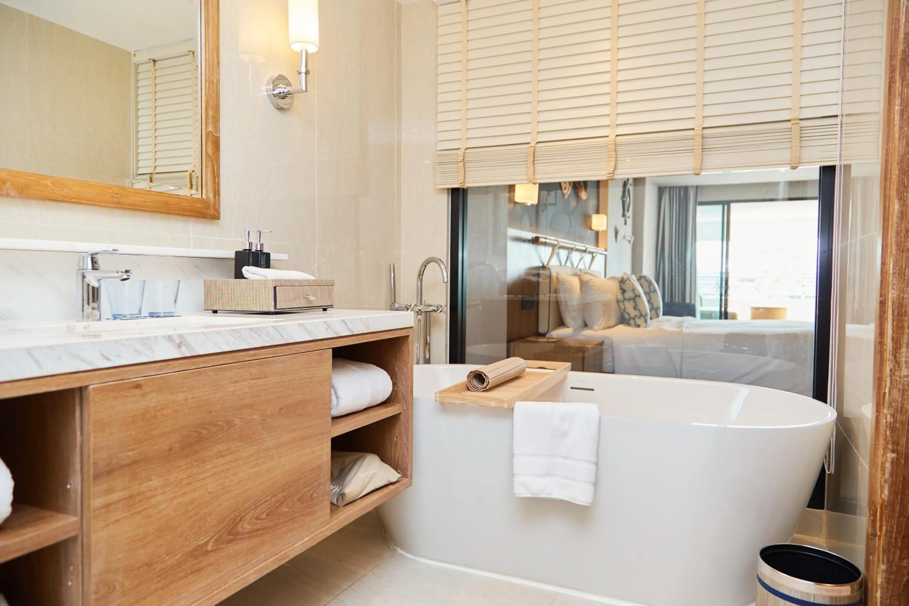 Bathroom in Ocean Marina Resort Pattaya Jomtien