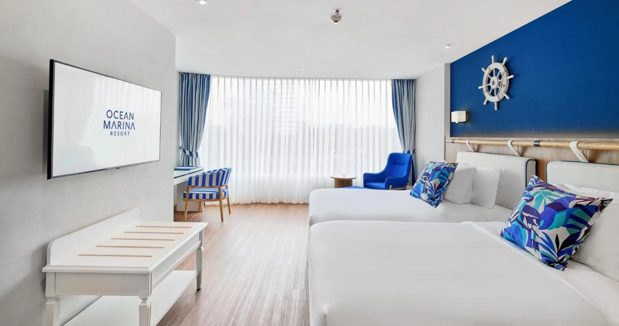 Bed in Ocean Marina Resort Pattaya Jomtien