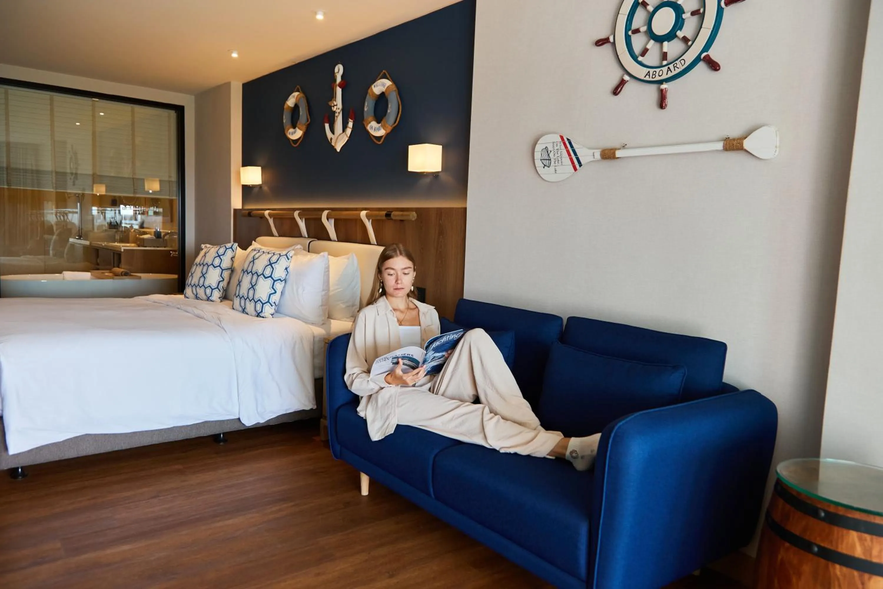 Bedroom, Bed in Ocean Marina Resort Pattaya Jomtien