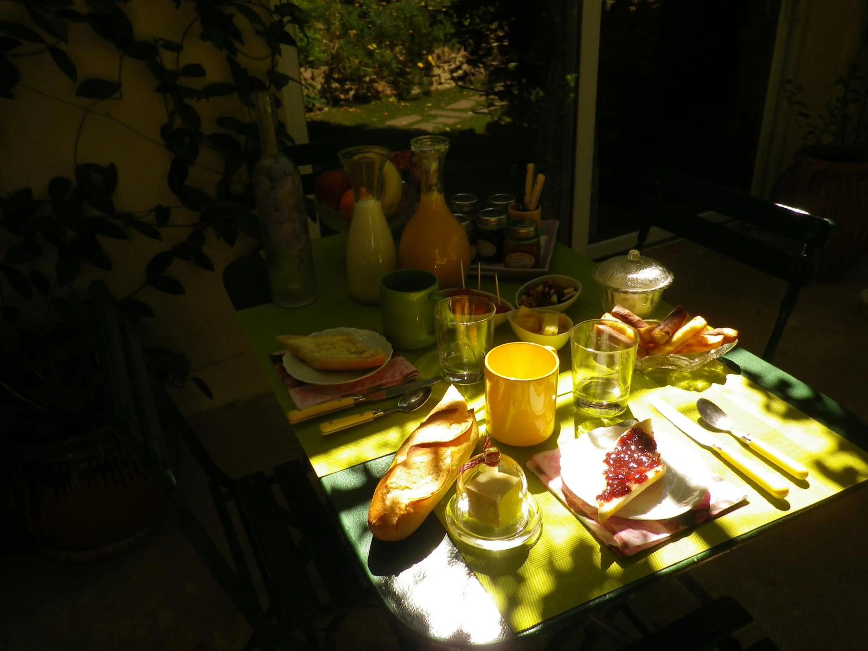 Breakfast in Chez Catherine