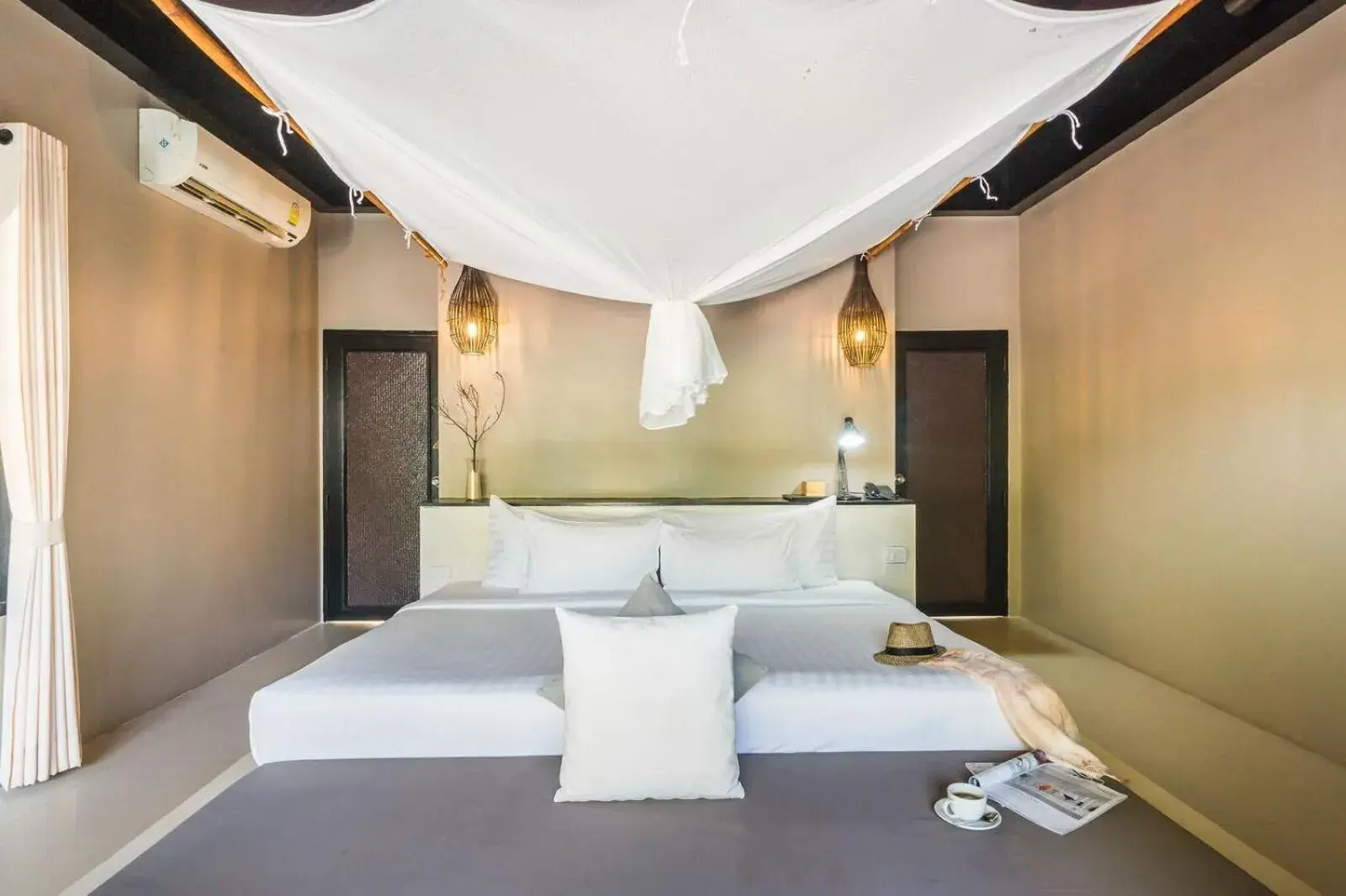 Bed in Sevenseas Resort Koh Kradan Bed in Sevenseas Resort Koh Kradan